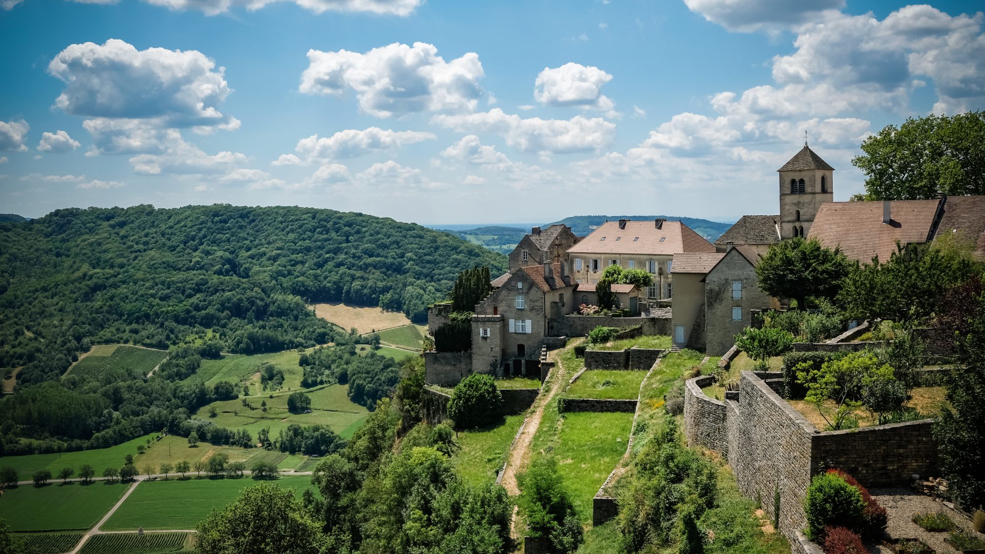 Vue sur Château Chalon - Château-Chalon, Jura