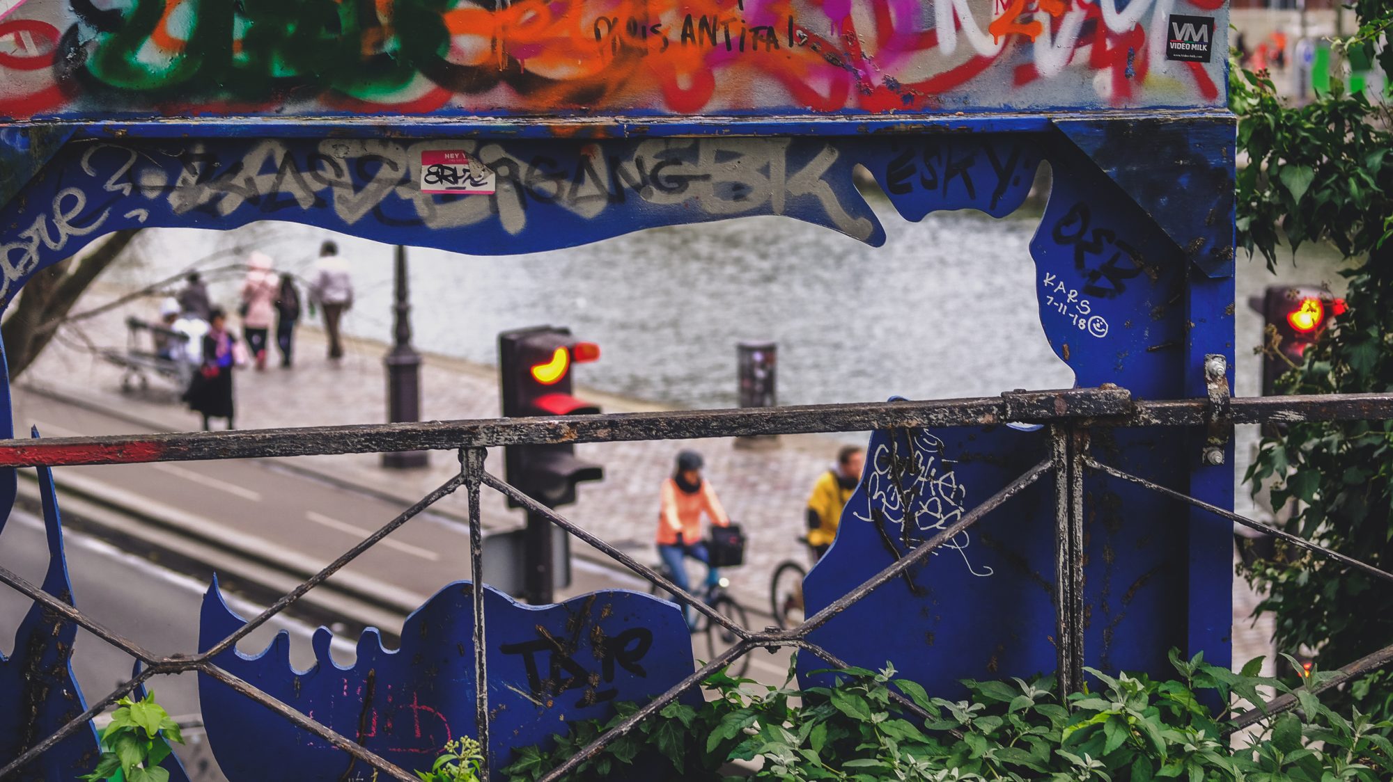 Espionnage, Petite Ceinture, Canal de L'Ourq