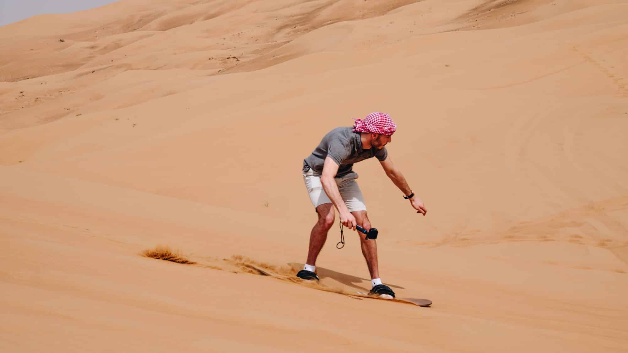 Sandboard ! - Désert de Dubaï