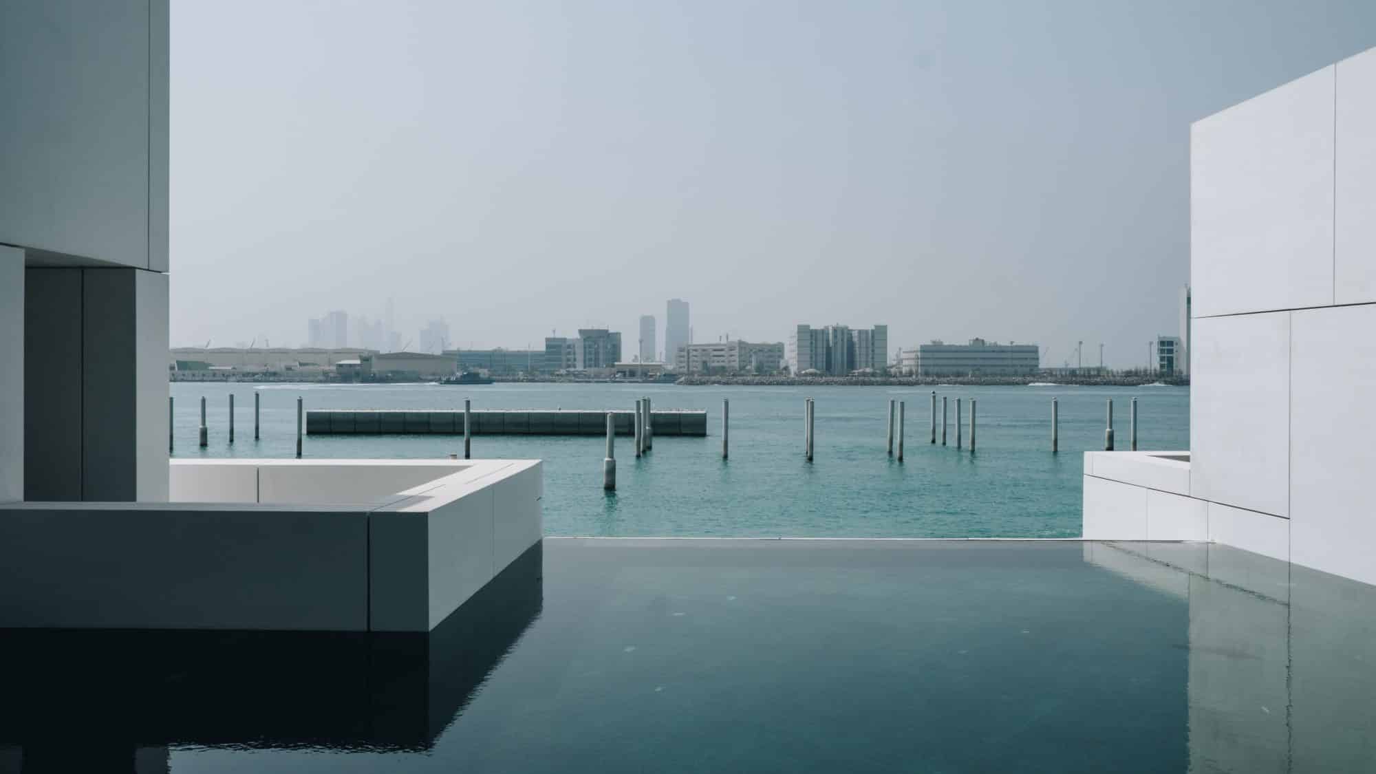 Zenitude sur la ville - Louvre Abu Dhabi