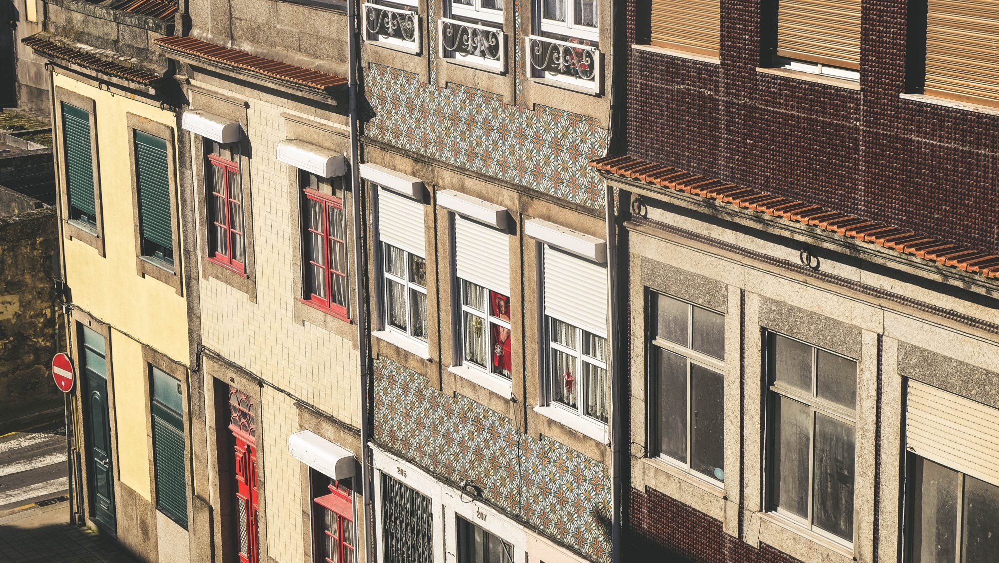 Azulejos dans les rues de Porto