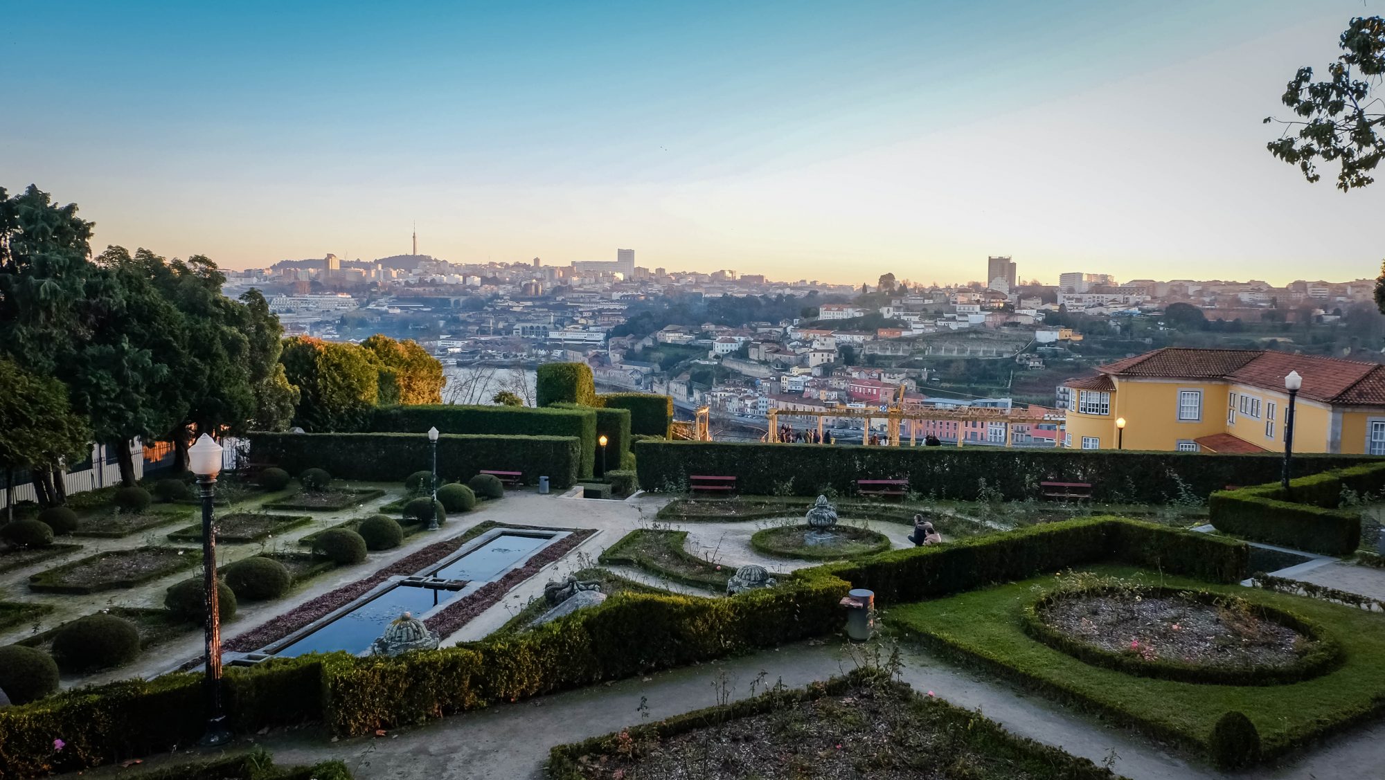 Les jardins français du do Palácio de Cristal