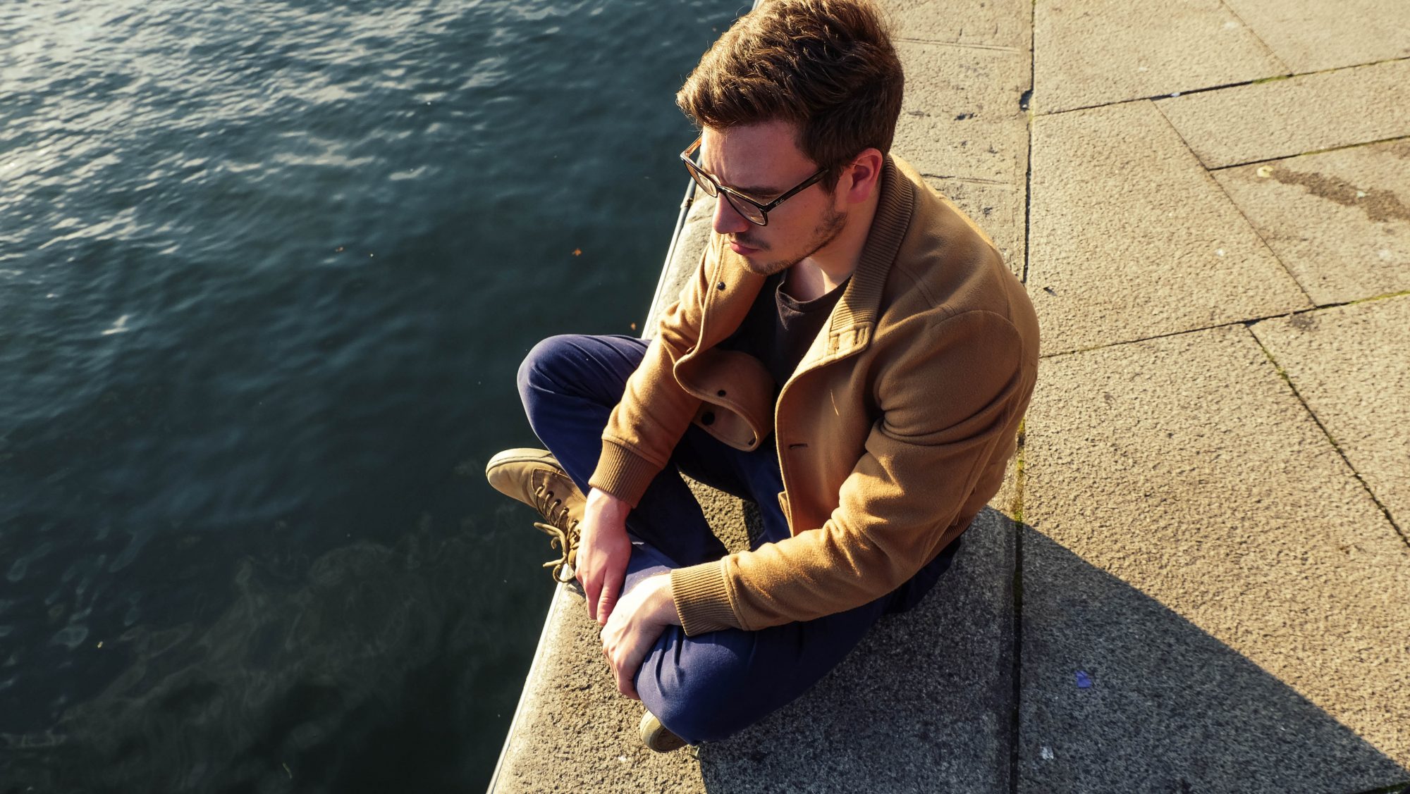 Profiter du soleil au bord du Douro - Porto