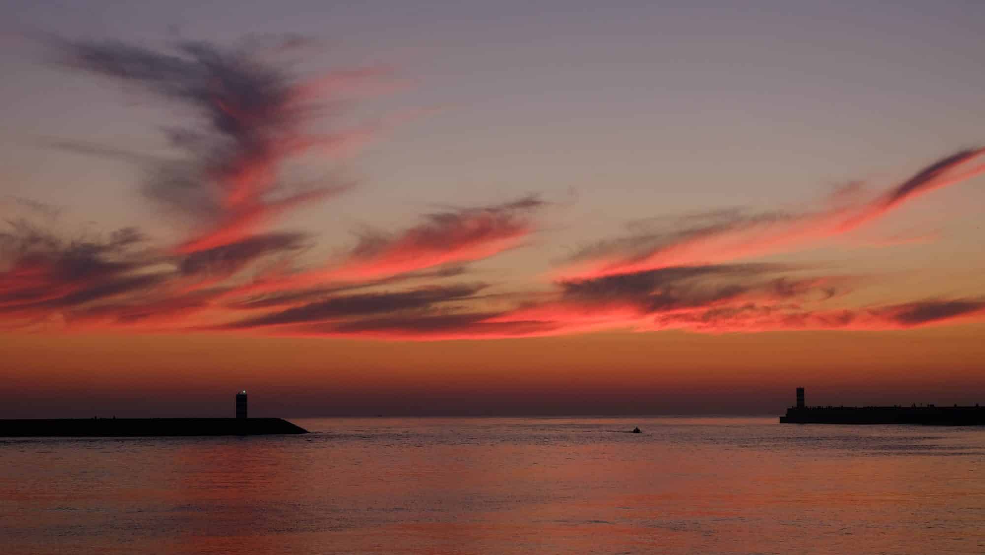 Ciel rose à l'embouchure du Douro