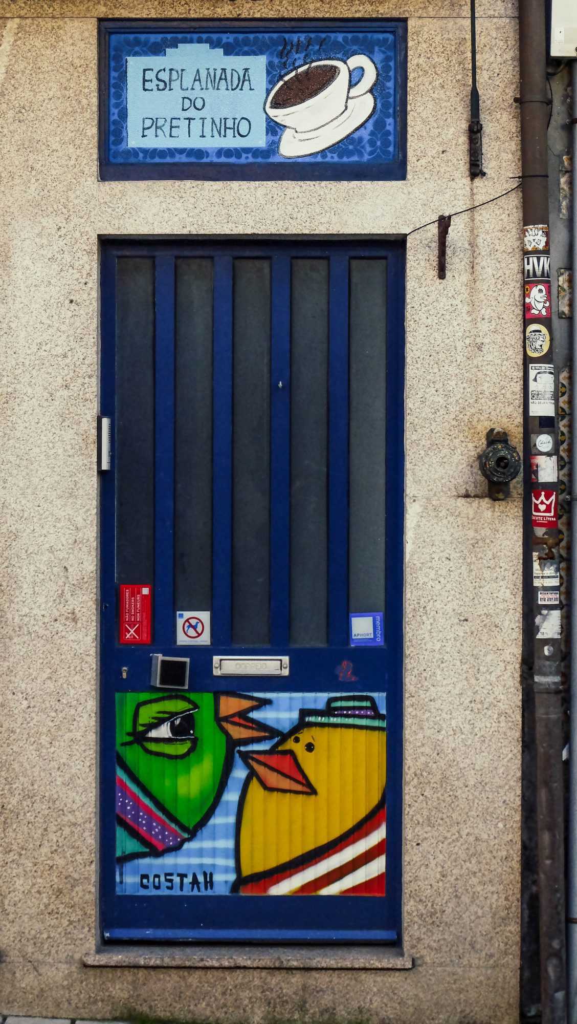 Street art dans les rues de Porto