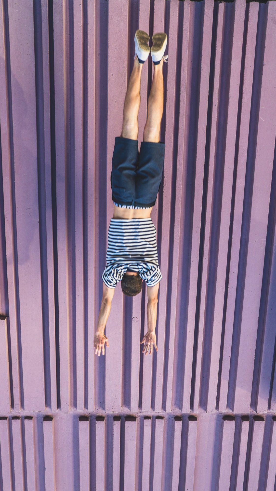 Upside Down - Mur de Beaugrenelle