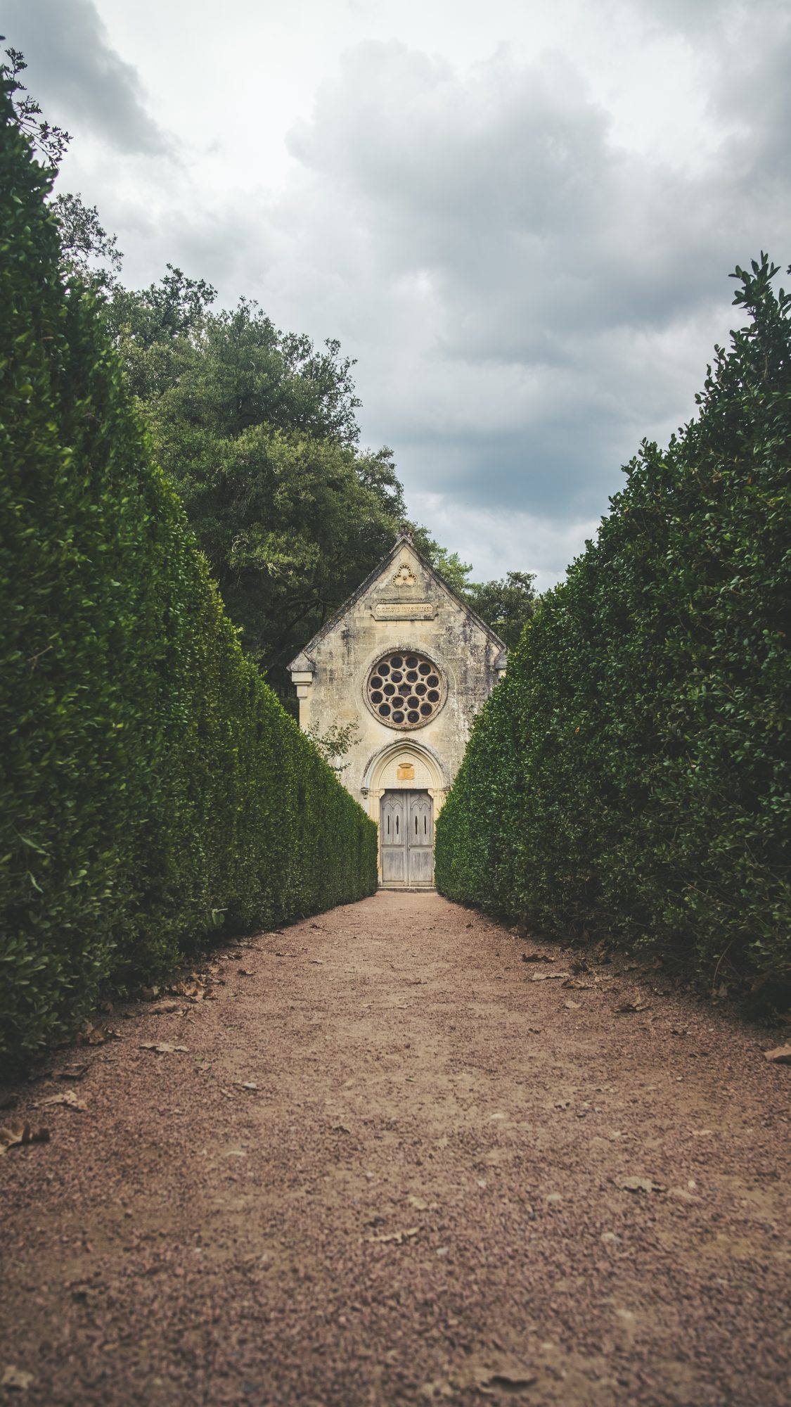 DSCF3861 chapelle au bout des buis taillés de marqueyssac