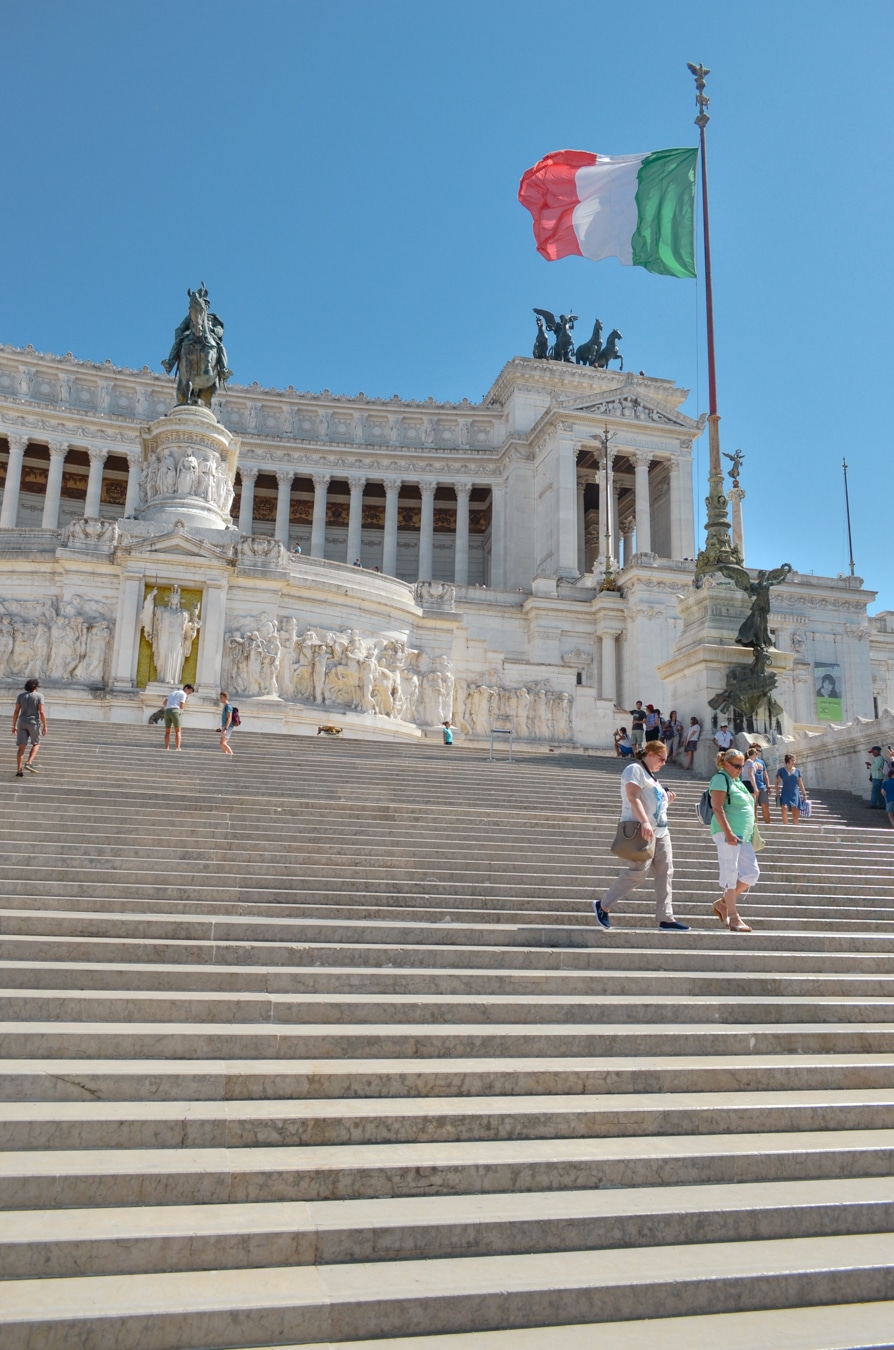 Bâtiment Vittorio Emanuele II : celui que vous verrez partout depuis toutes les vues pendant vos 3 jours à Rome