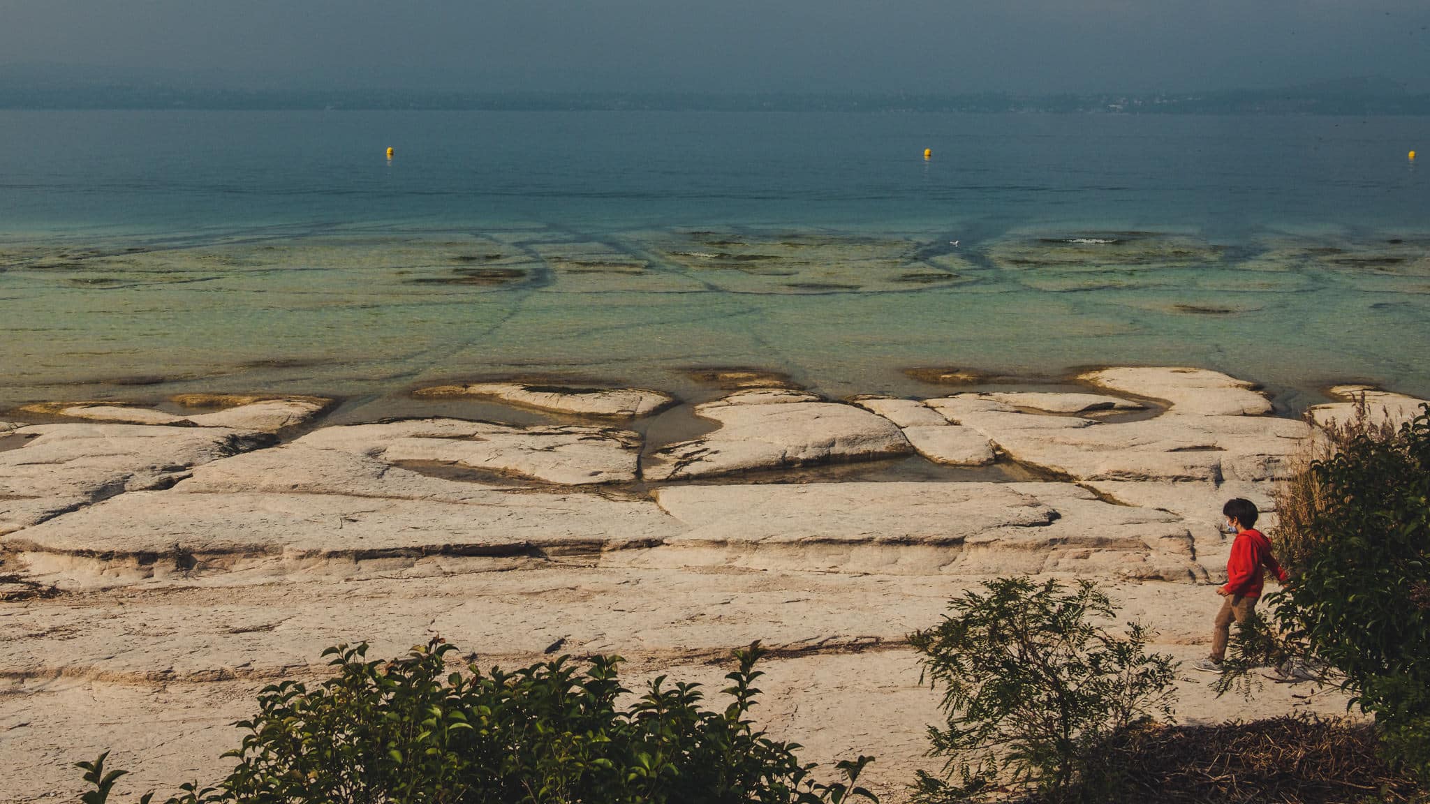 Les roches blanches de la plage Giamaica