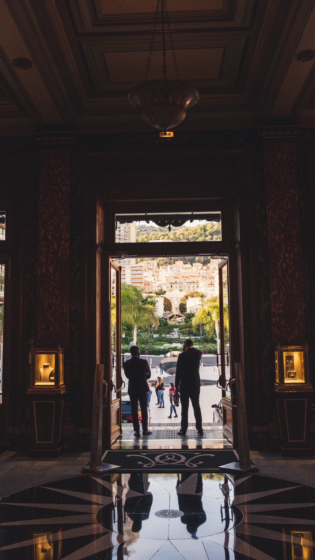Les vigiles du casino de Monte-Carlo