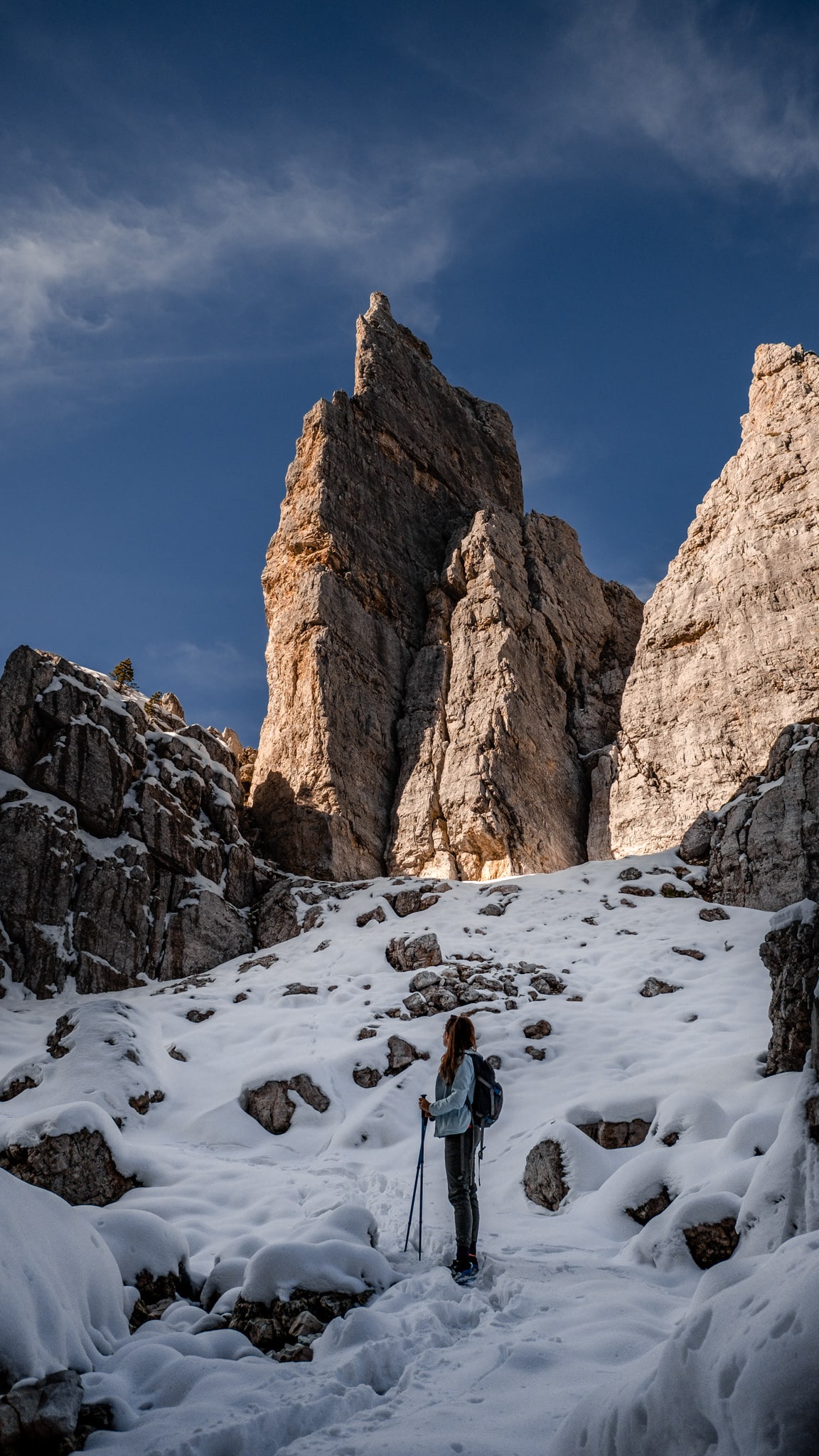 On ne peut pas s'empêcher de regarder en haut des montagnes