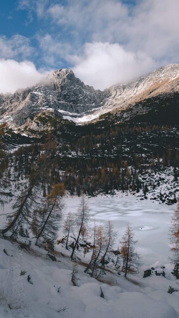 randonnee lac dans les dolomites : sorapis