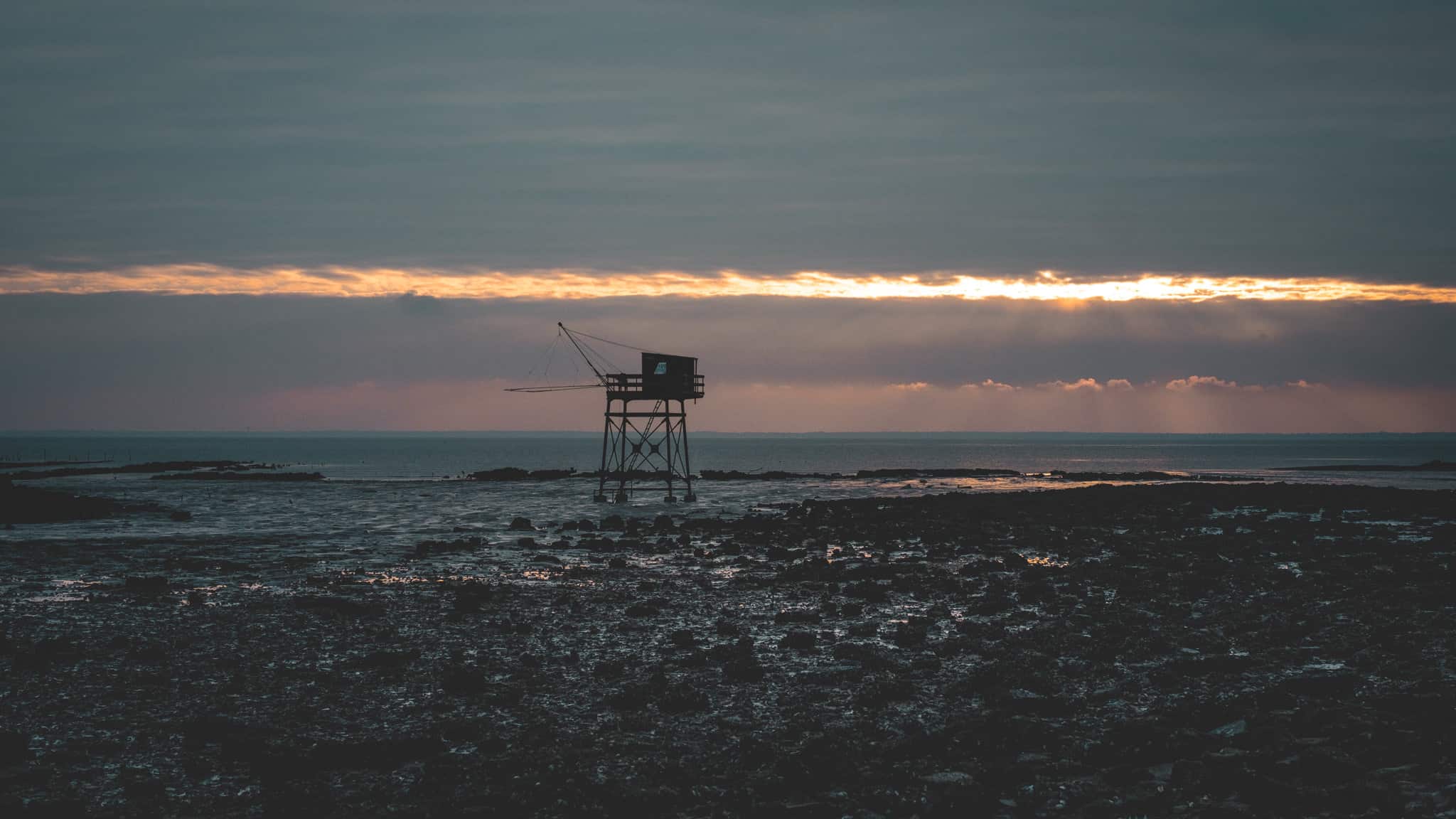 Bienvenue dans cette visite de fouras avec un beau carrelet