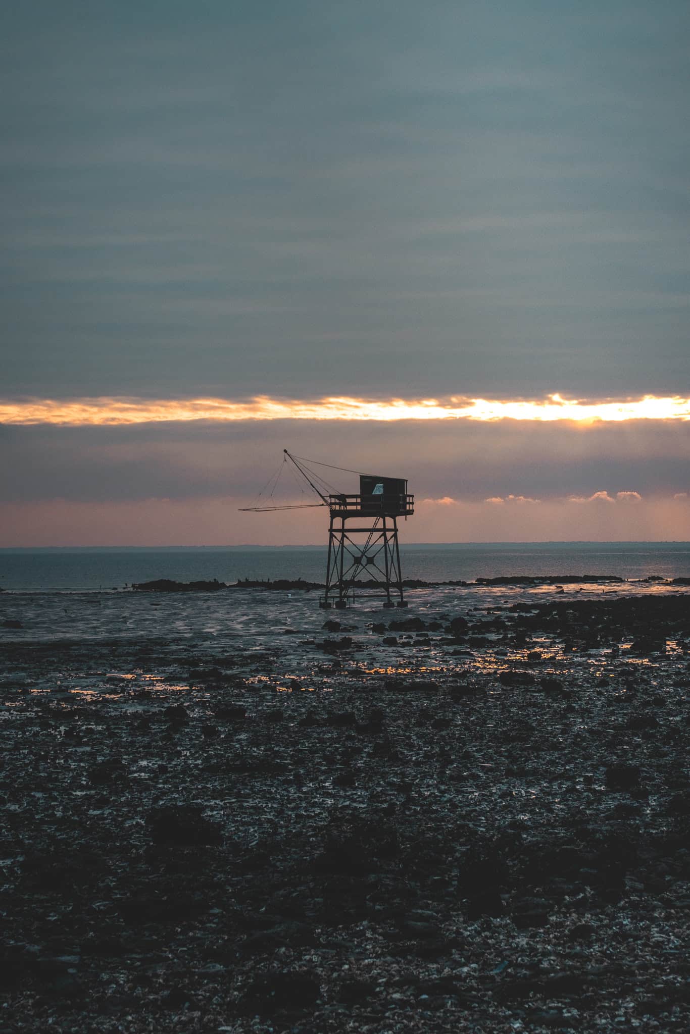 coucher de soleil sur les carrelets à Fouras