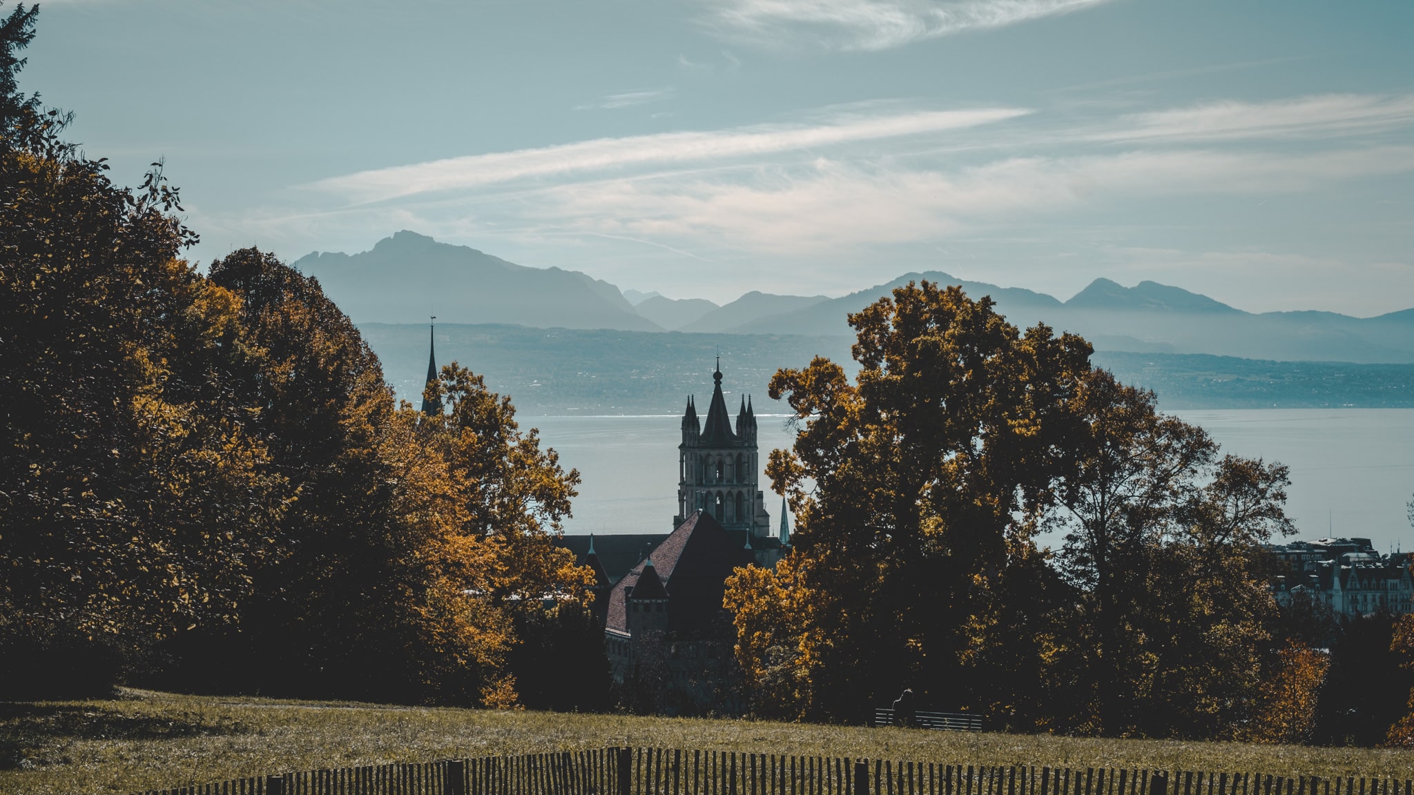 Une des plus belles vues lorsque l'on va visiter Lausanne depuis le parc de l'hermitage