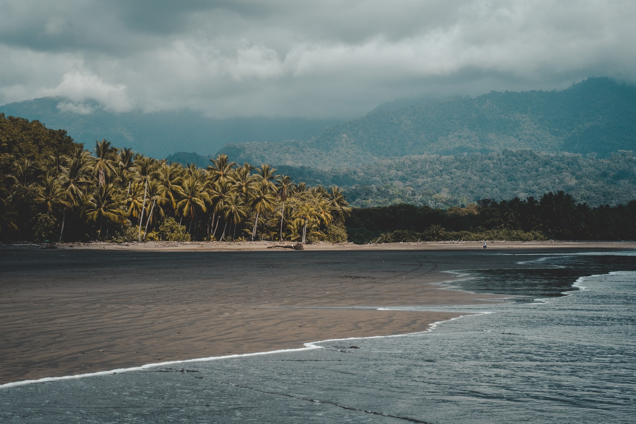 La grande plage de Uvita