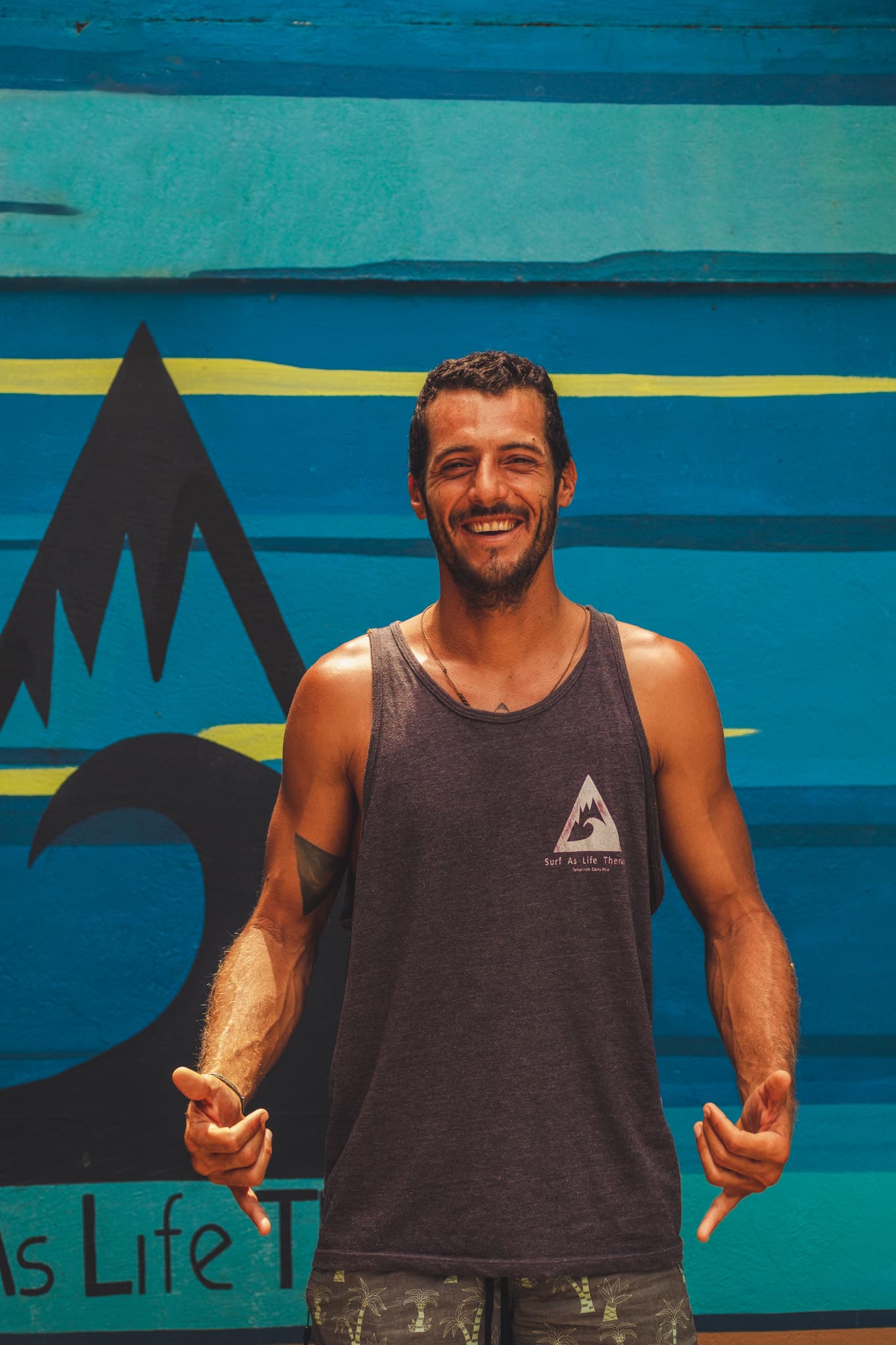 Elias, fondateur de surf as life therapy à Tamarindo