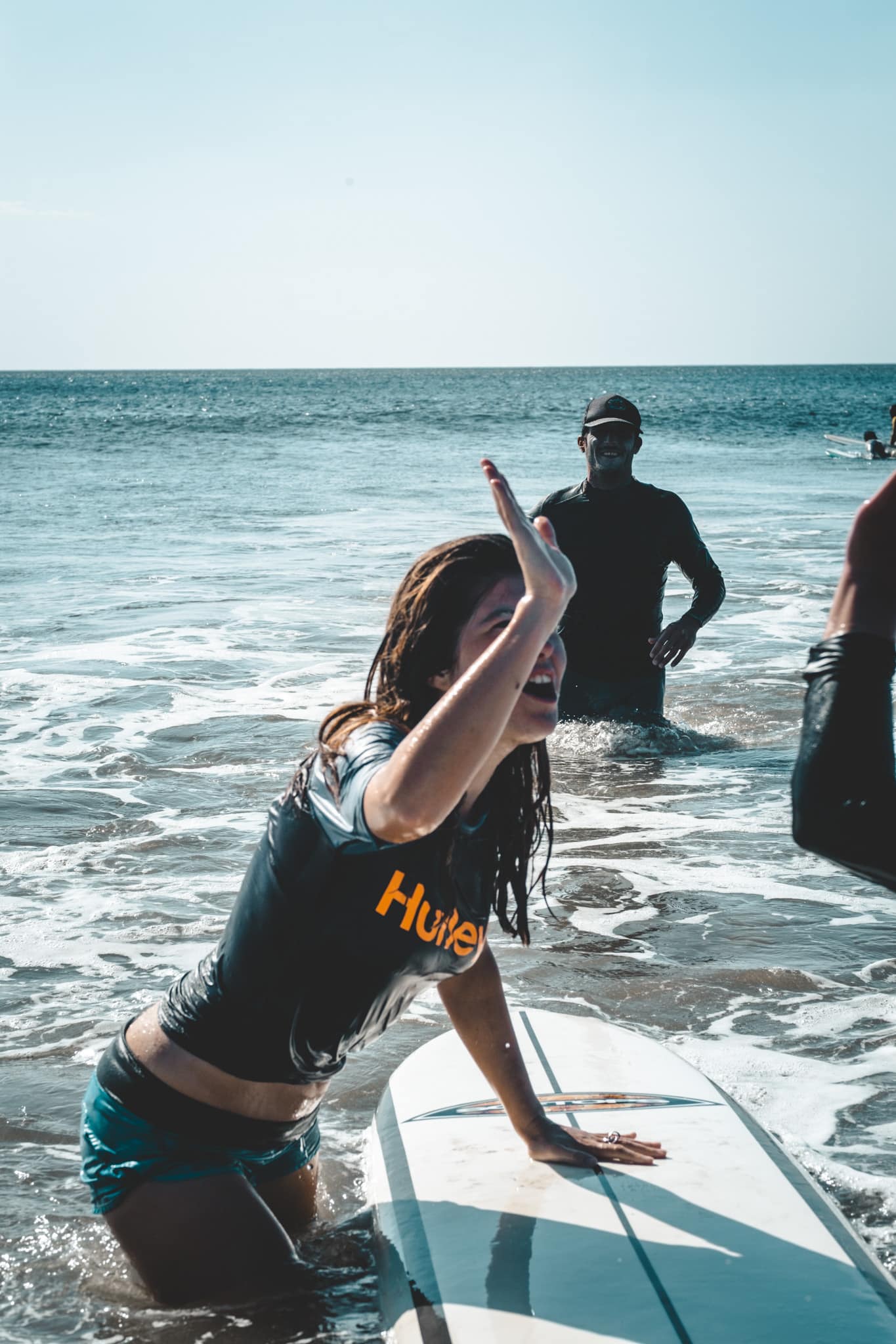 Mimi qui célèbre sa vague