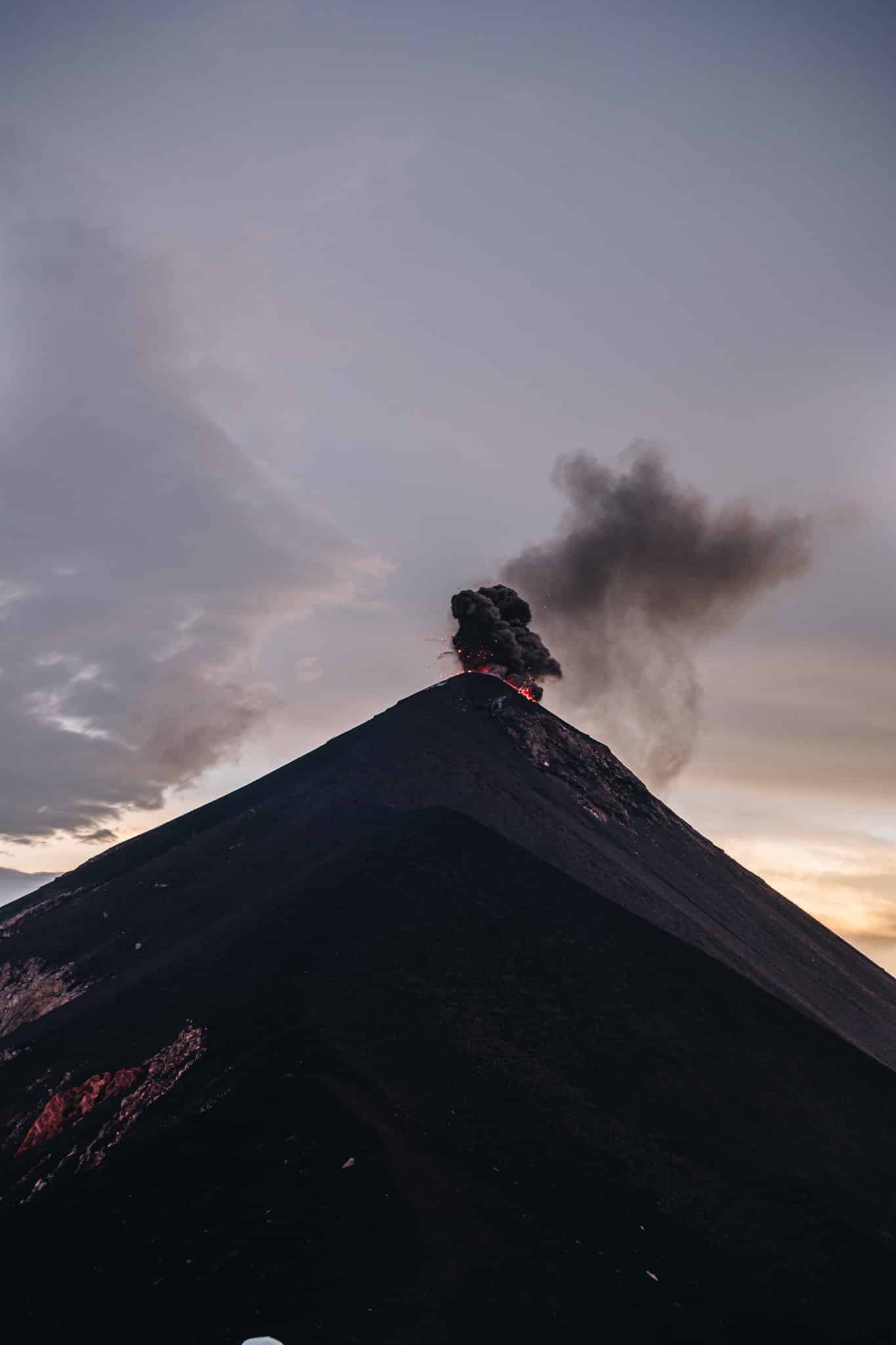 grimper acatenango au guatemala