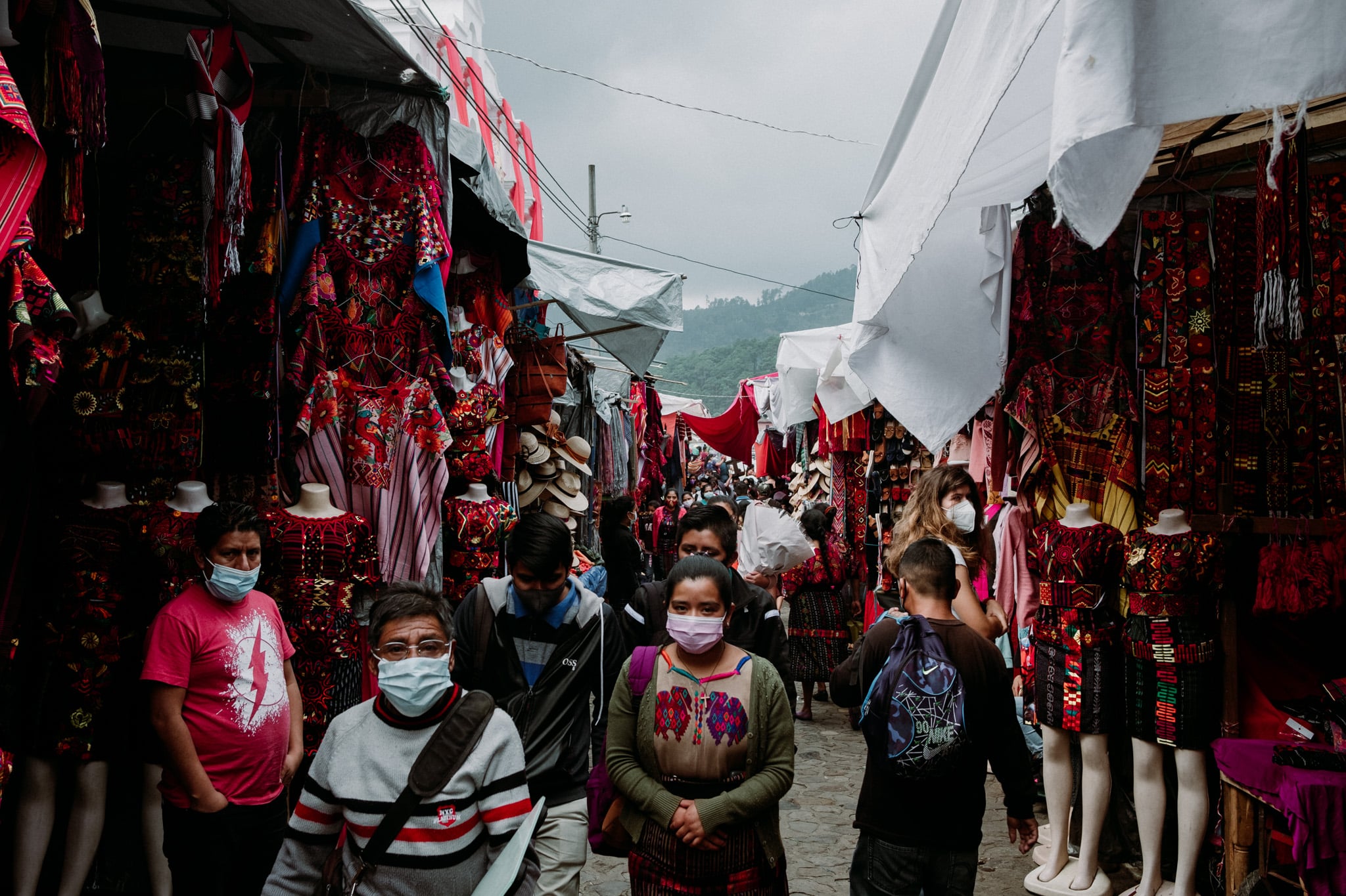 Une explosion de couleur au marché de chichi
