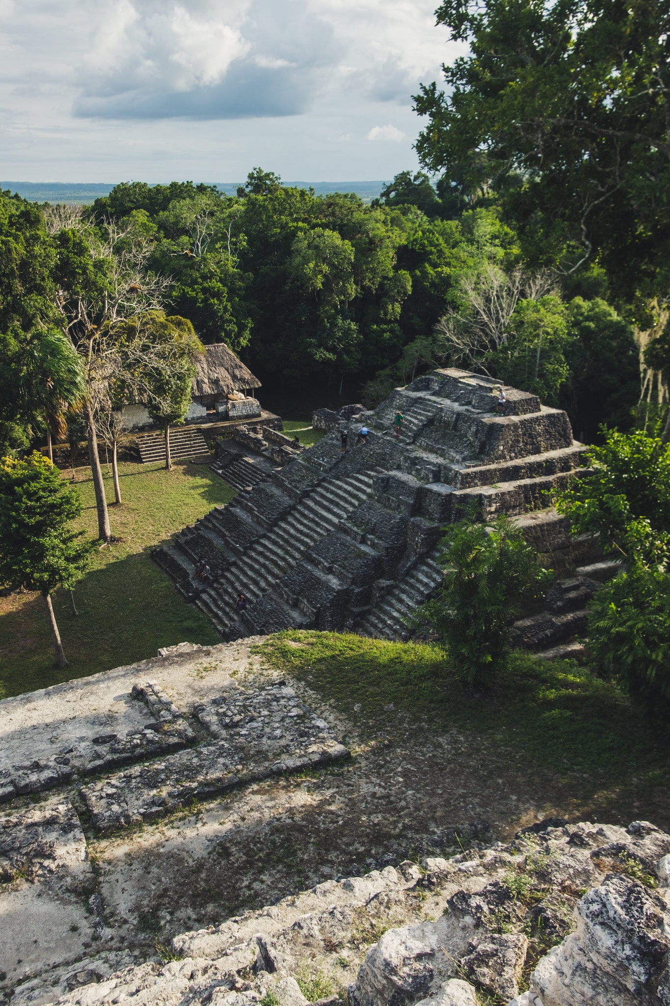 sur les temples de Yaxha