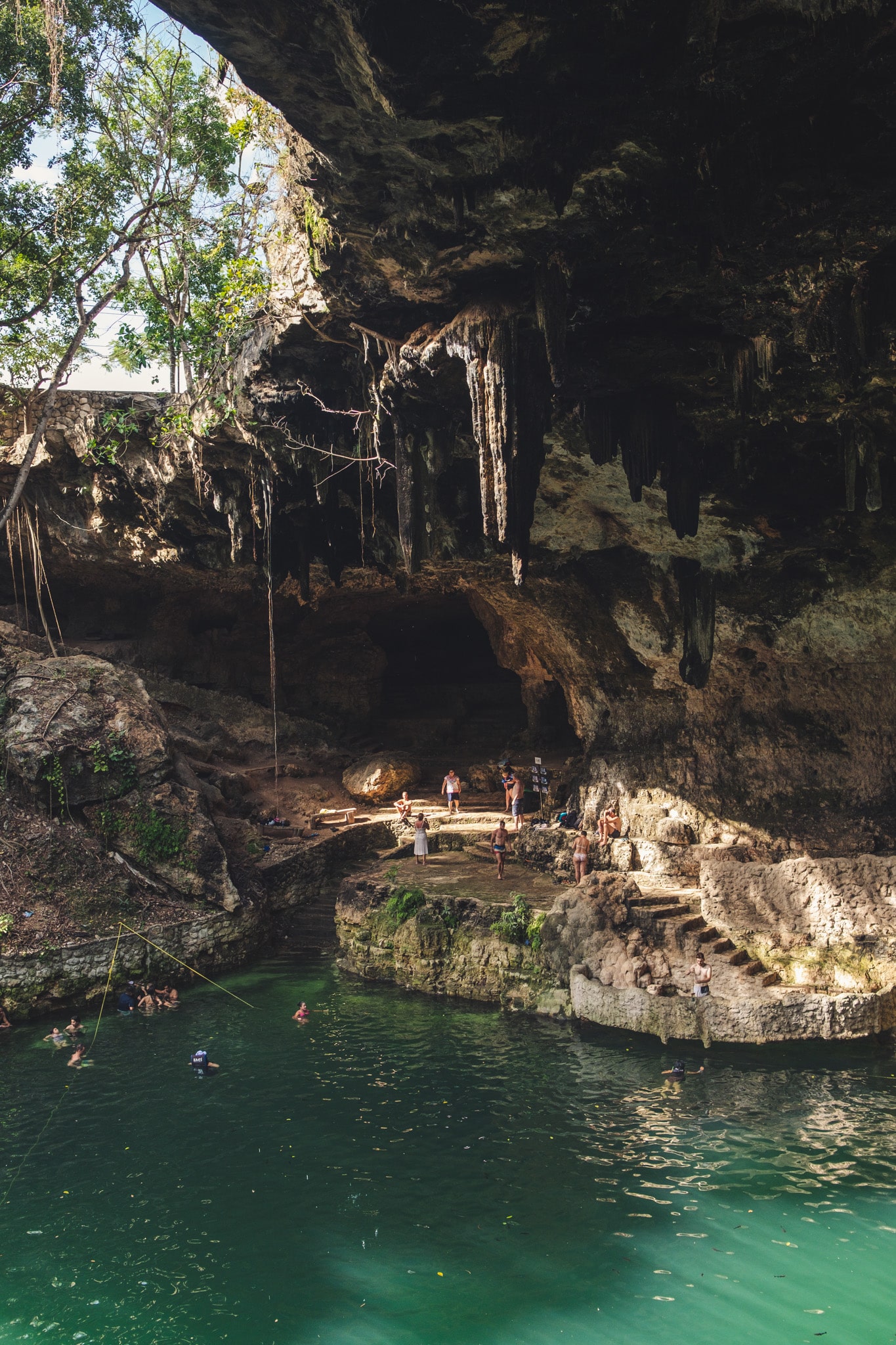 chichen itza et cenote : la cenote Zaci