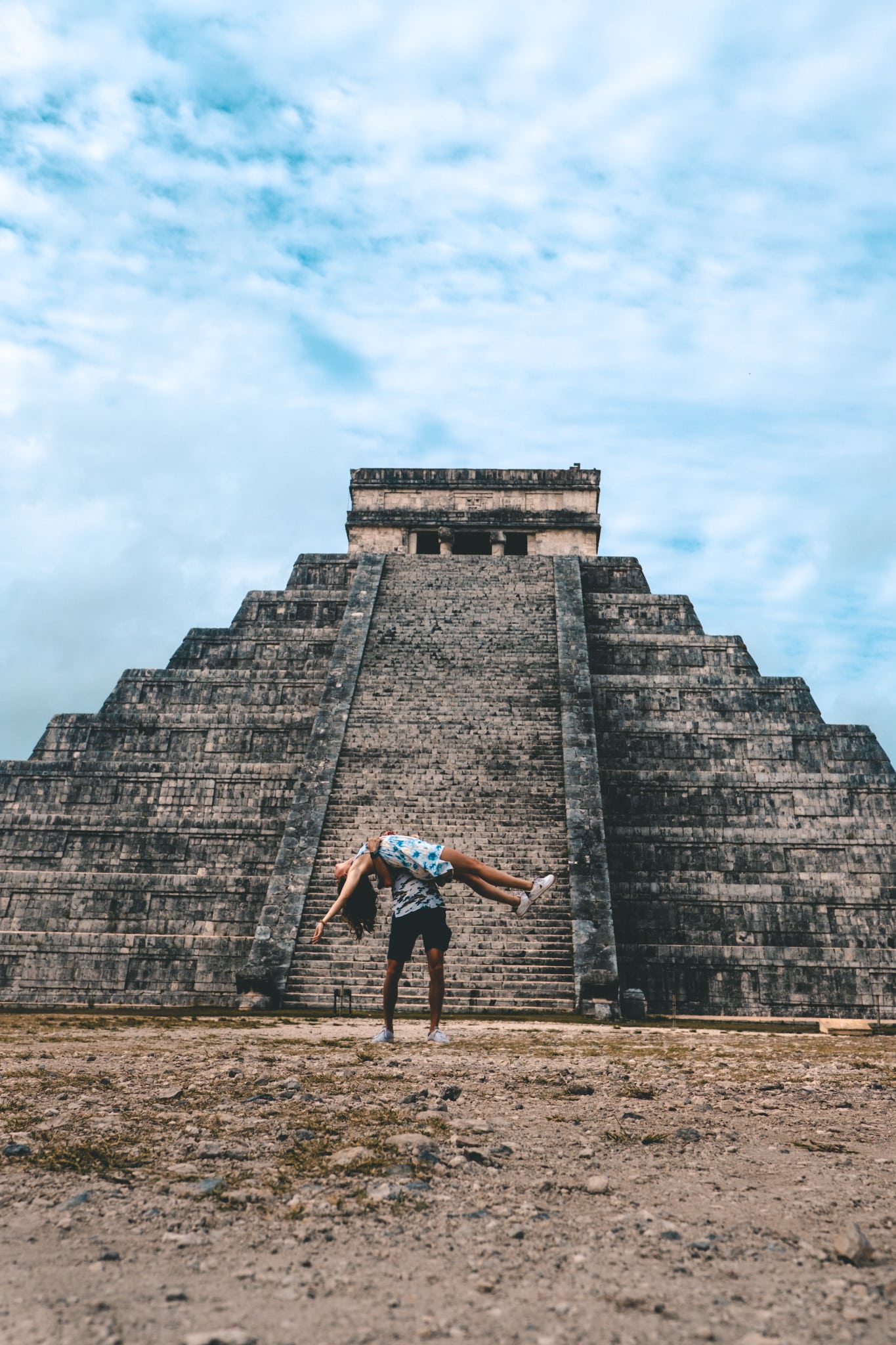 Sacrifice pose chichen itza
