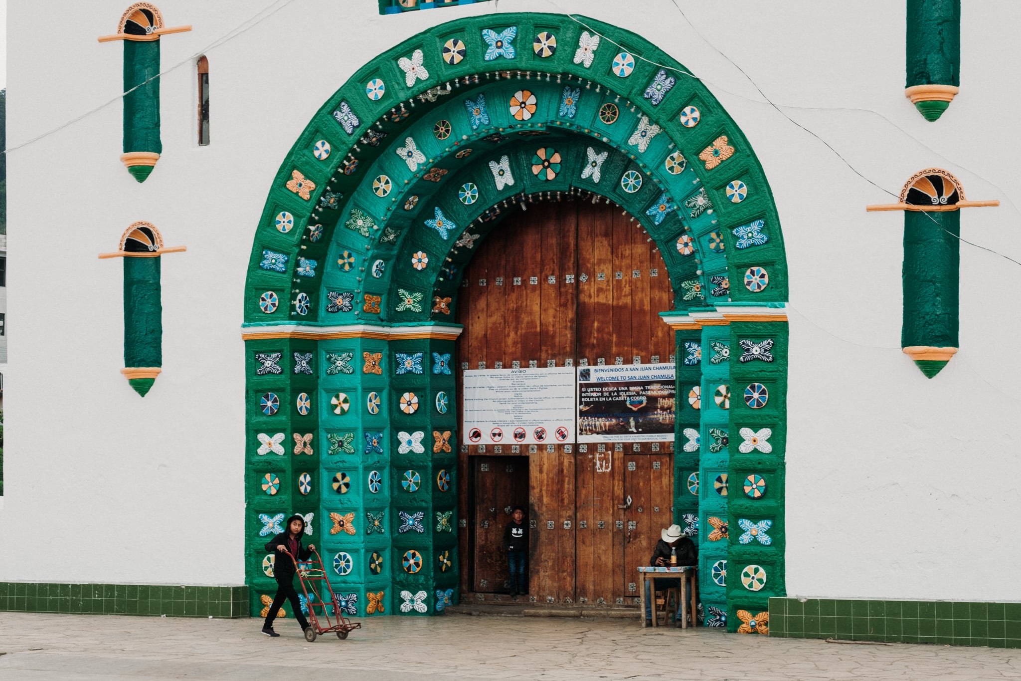 Entrée de l'église de San Juan Chamula