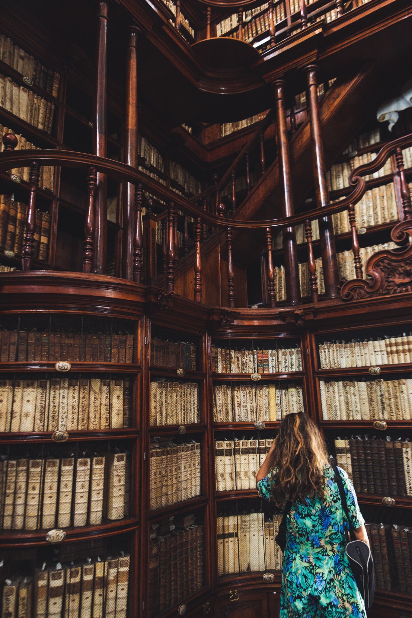 casa_de_la_cultura-1230 vieux livres bibliotheque mexique
