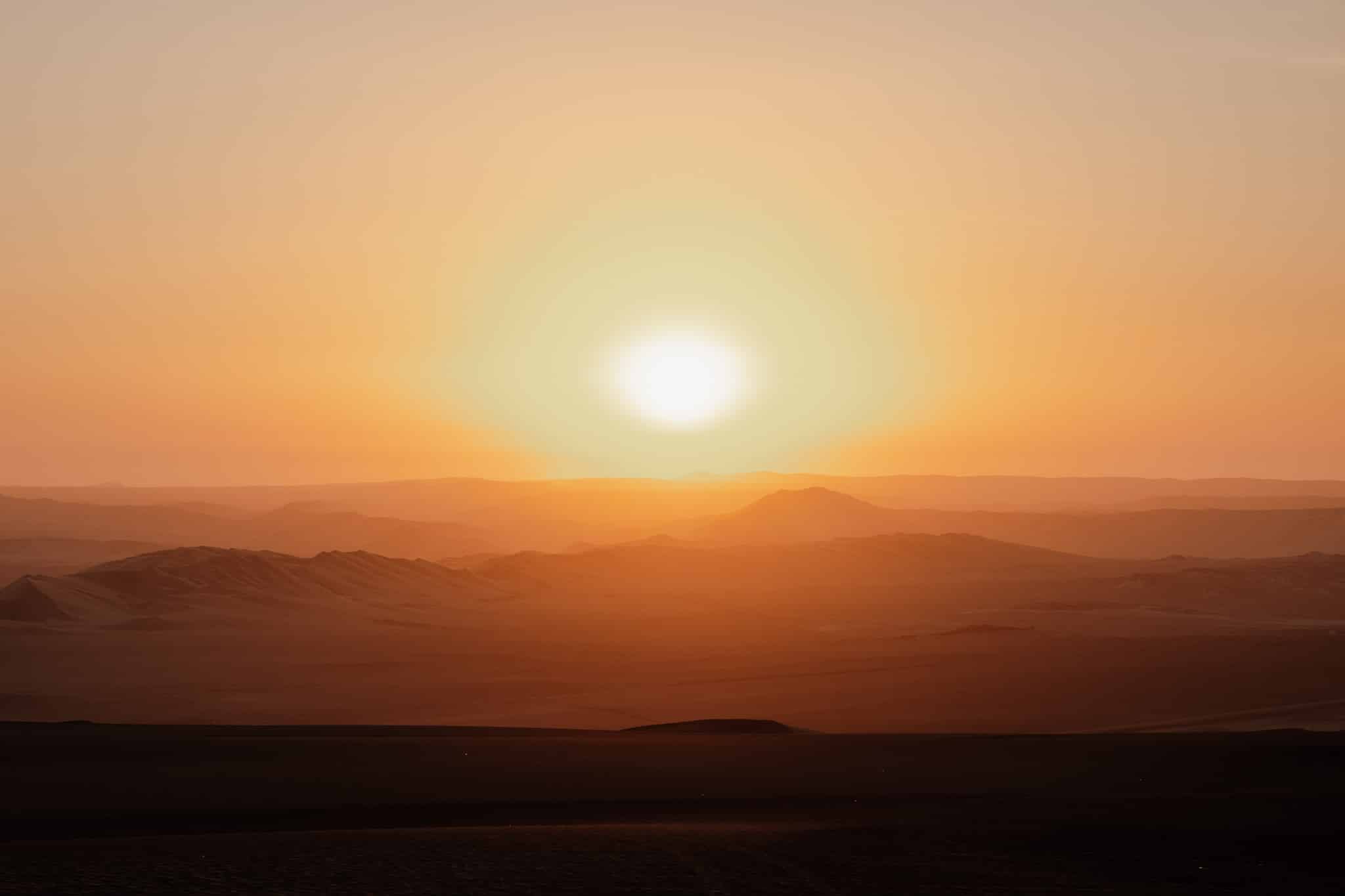 coucher de soleil perou oasis huacachina