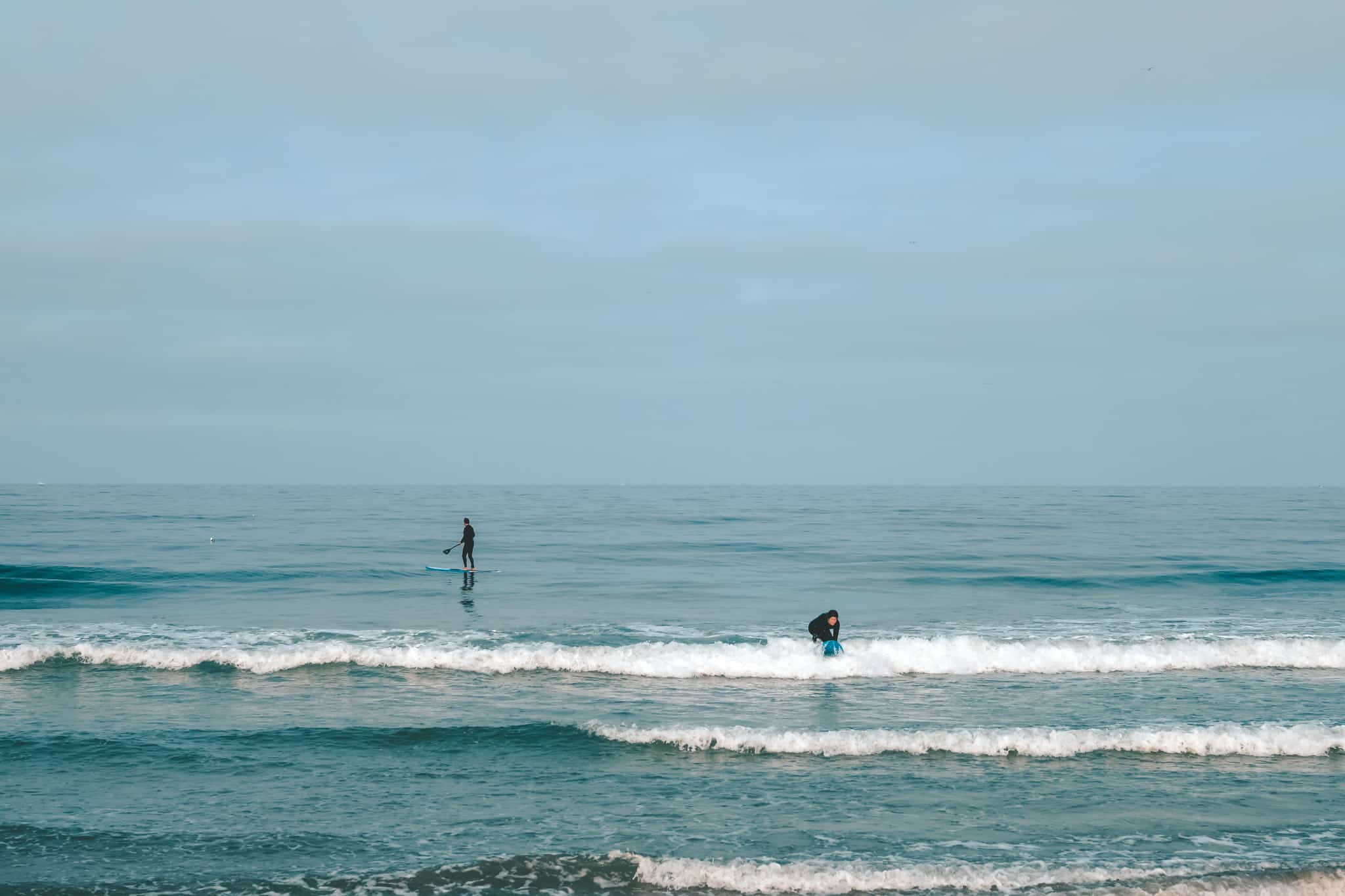 elisa surfe a san diego
