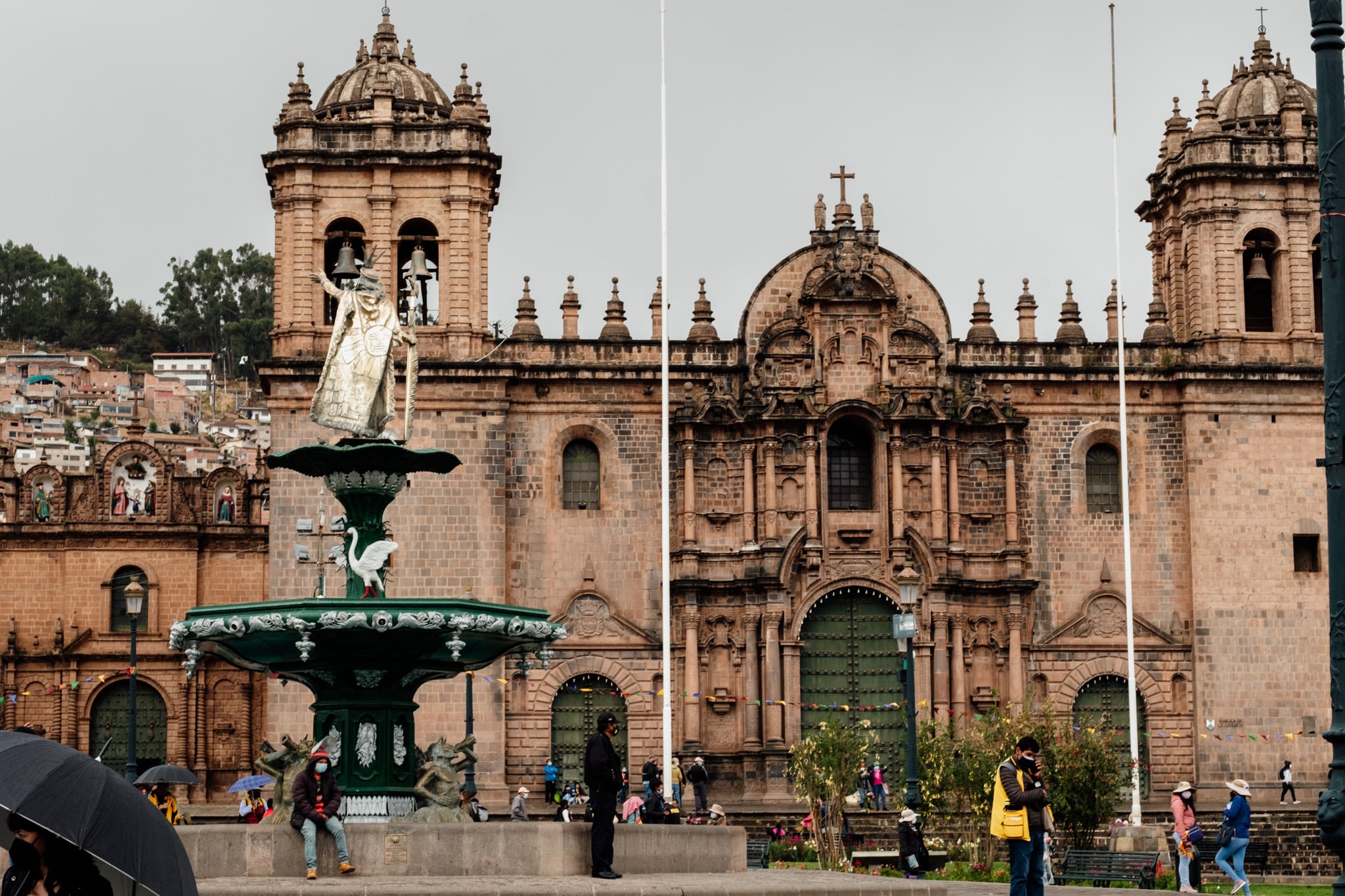 statue de l'inca sur la plaza de armas
