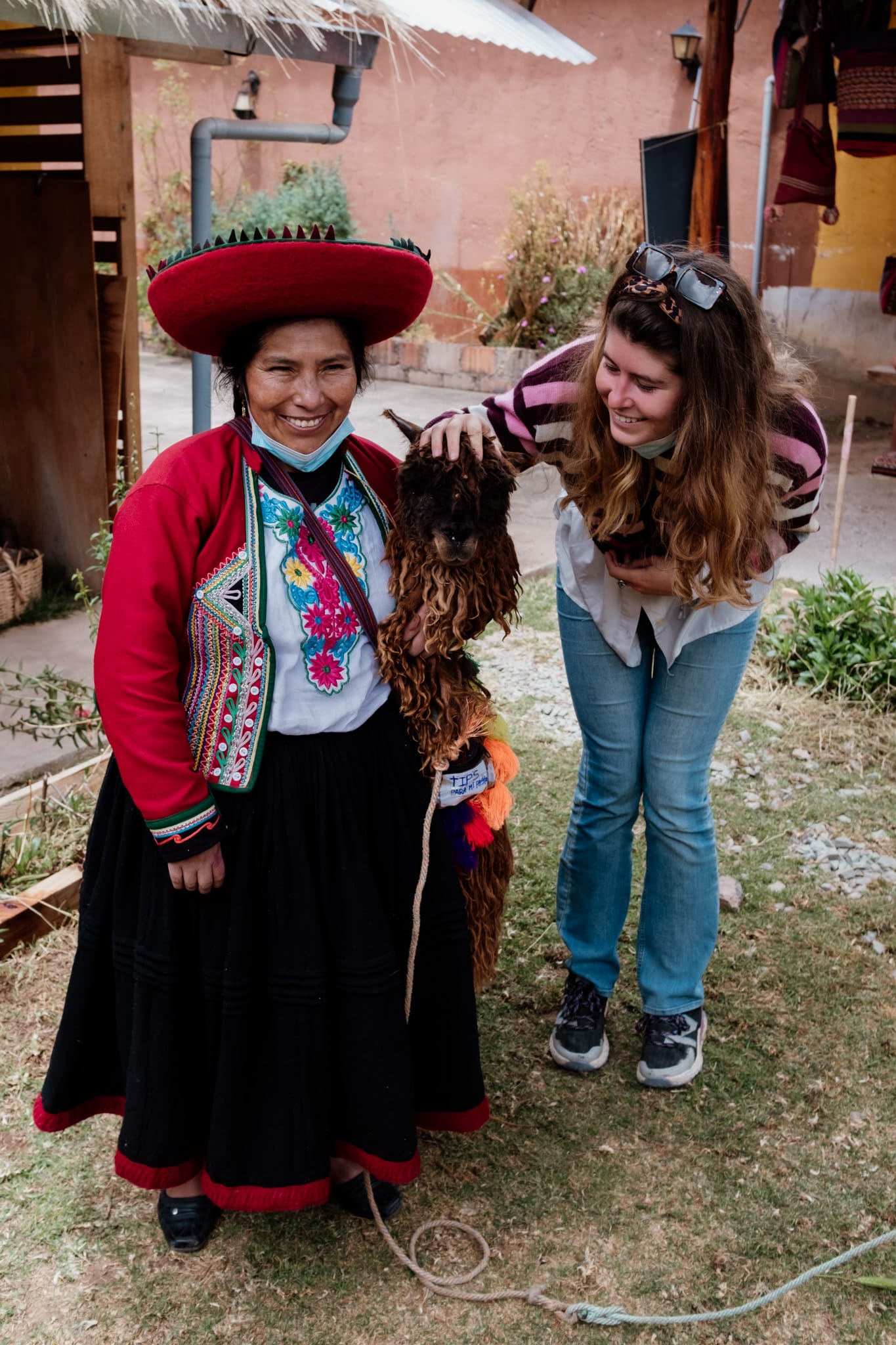 lamas chinchero vallee sacree