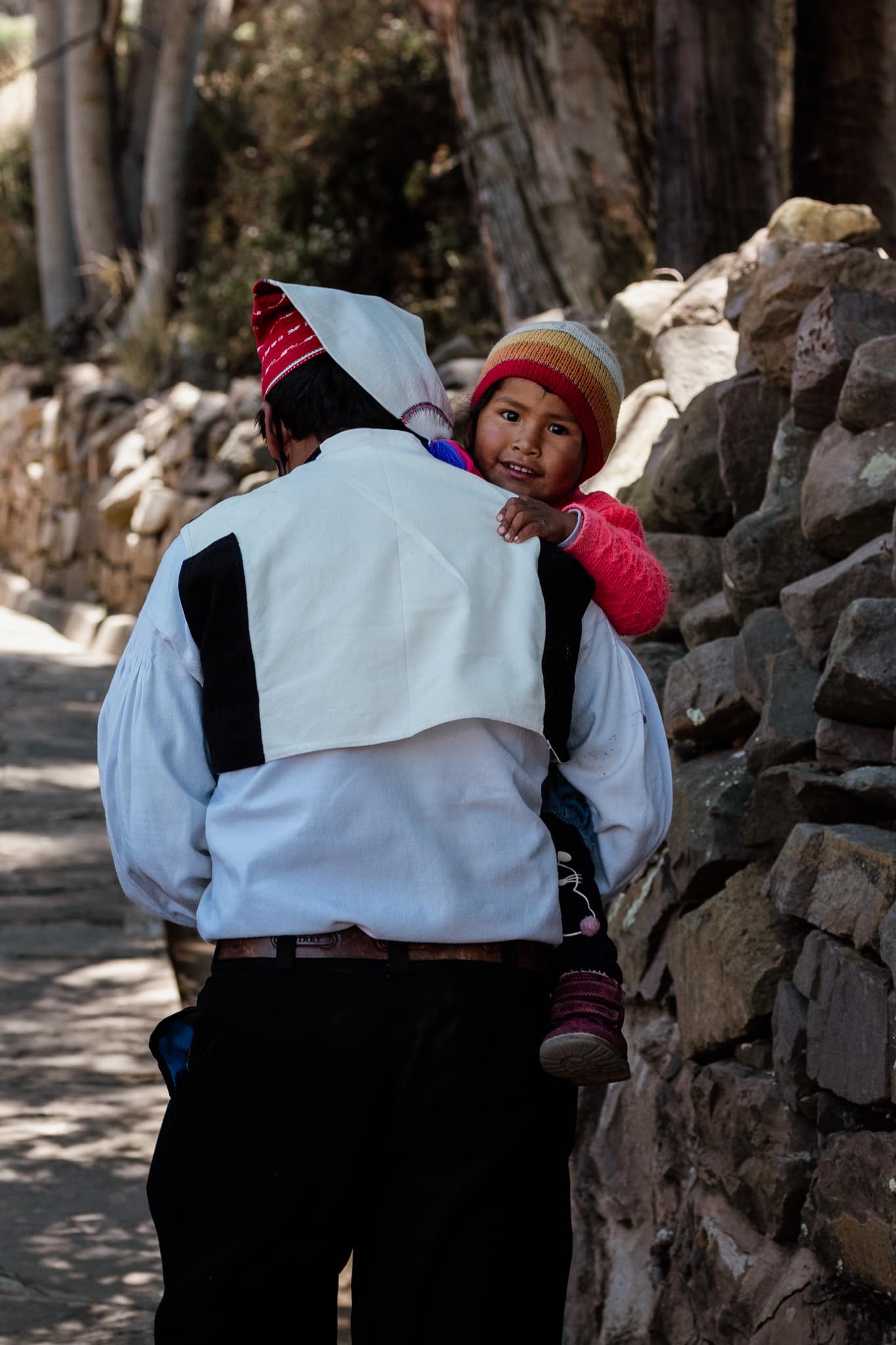 portrait enfant taquile perou