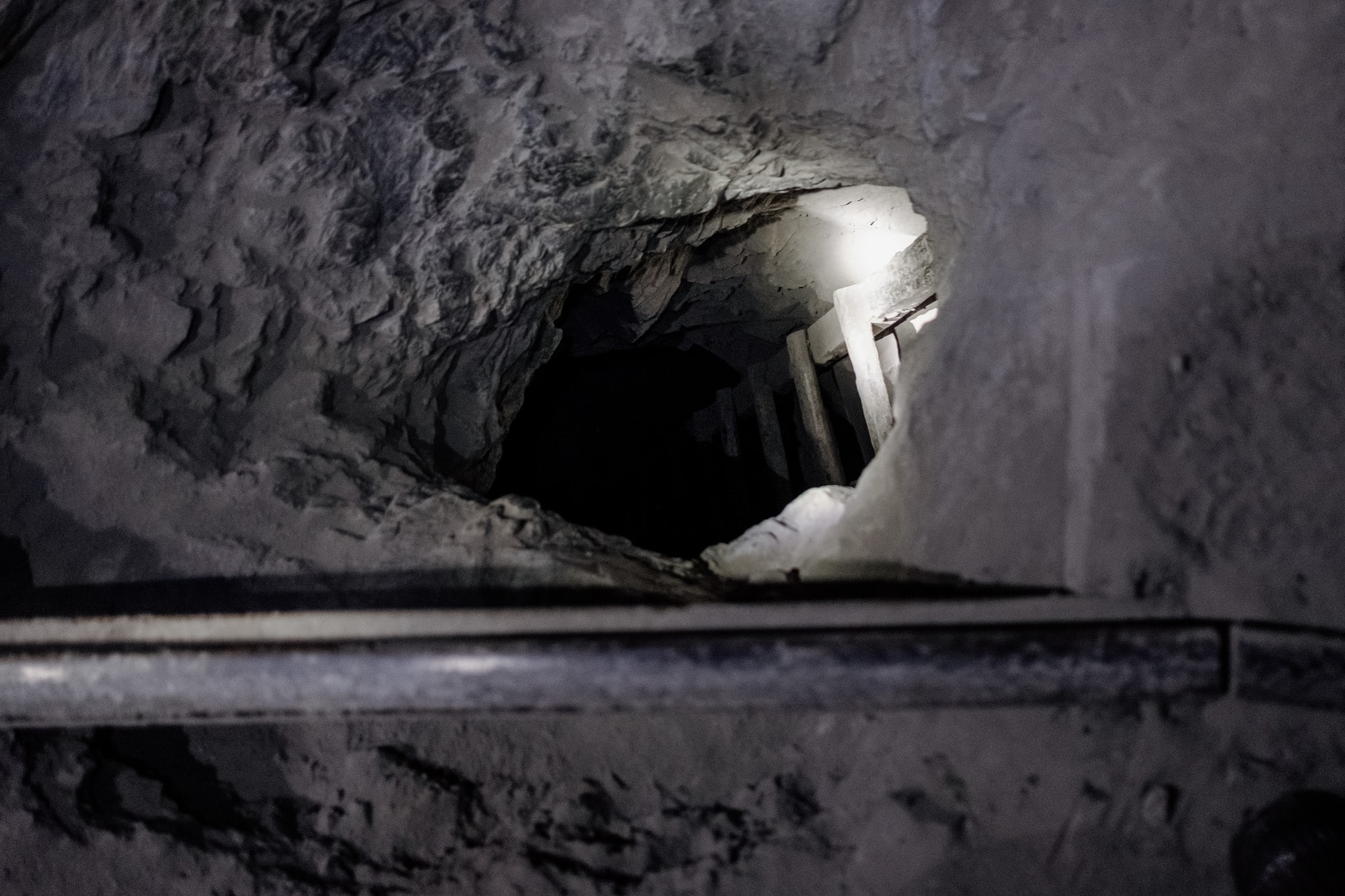 tunnels dans les mines de potosi bolivie