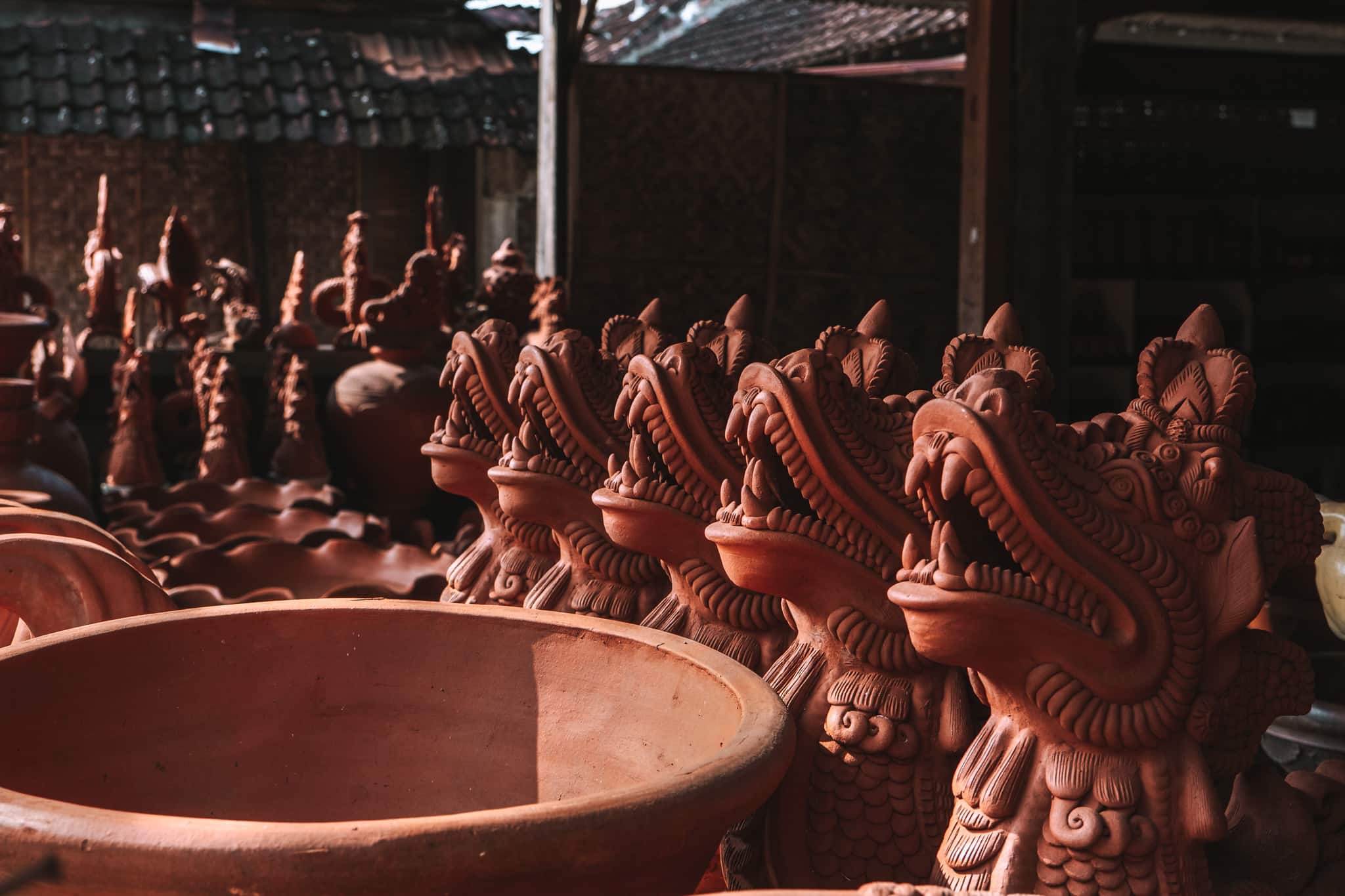 artisanat kasongan indonesie