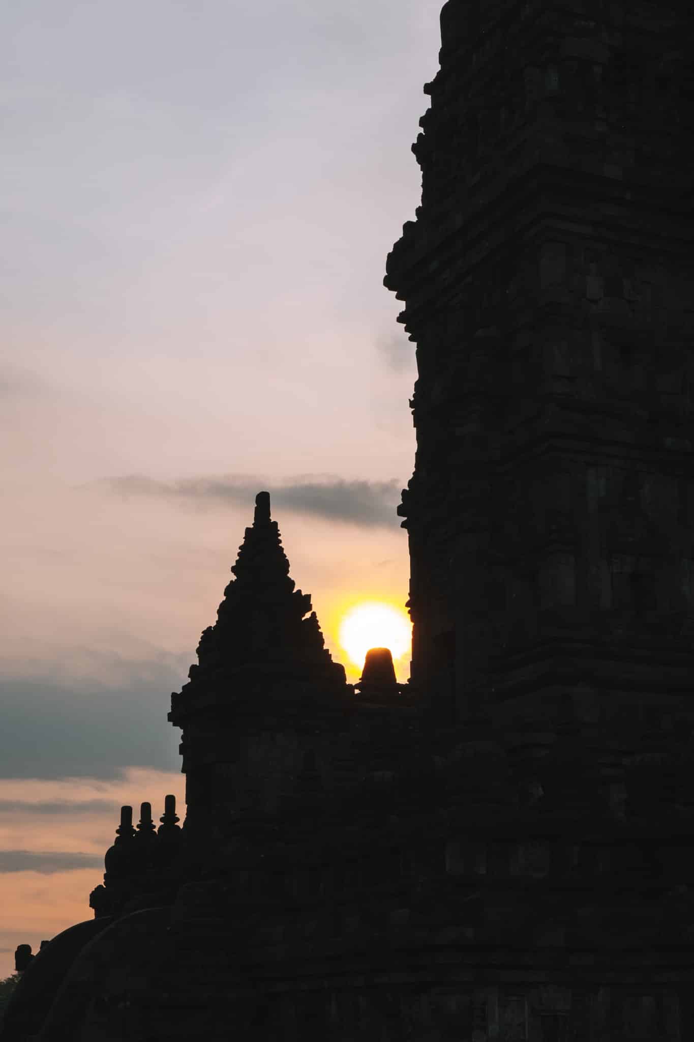 coucher de soleil prambanan