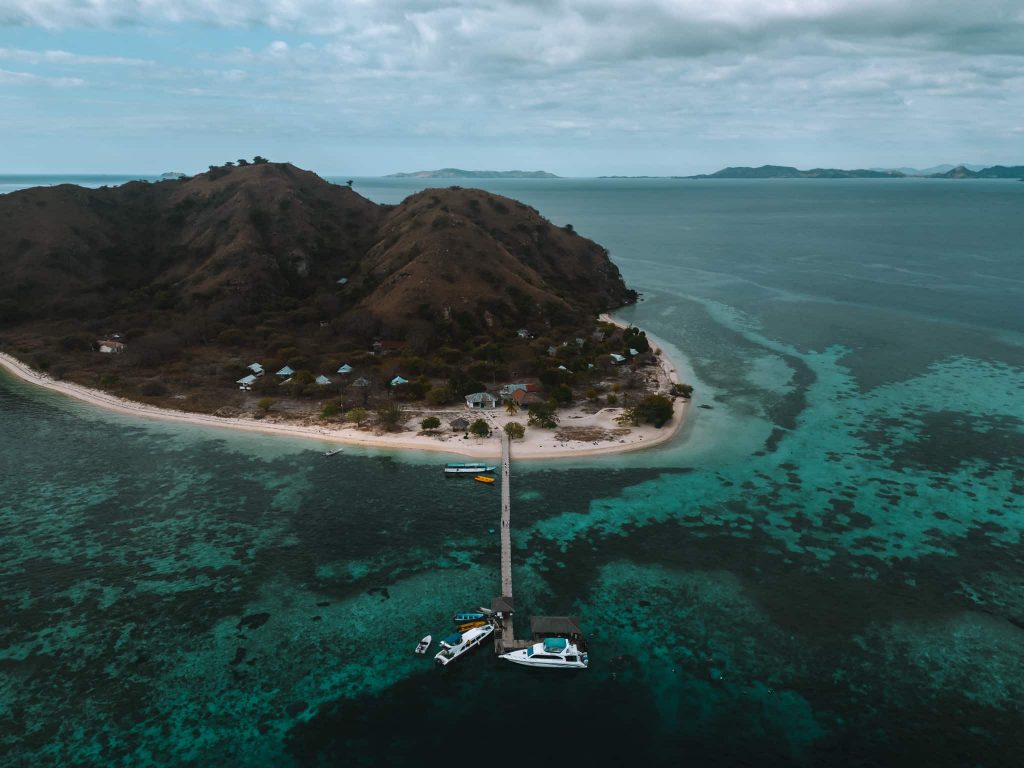 ile komodo snorkeling