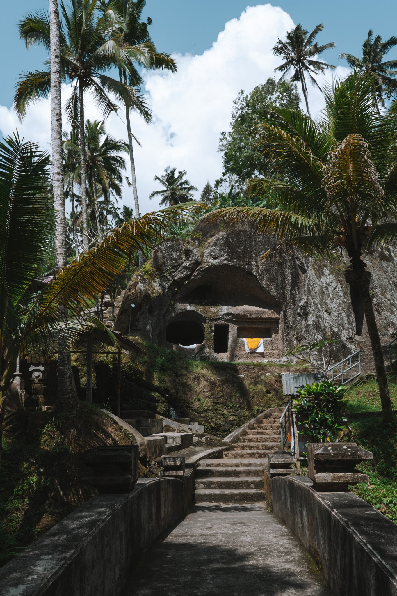 jungle et temple visiter candi tebing