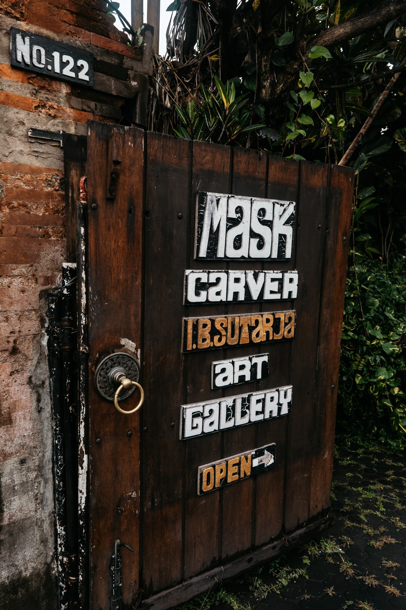 que faire a ubud : aller voir un fabriquant de masque !