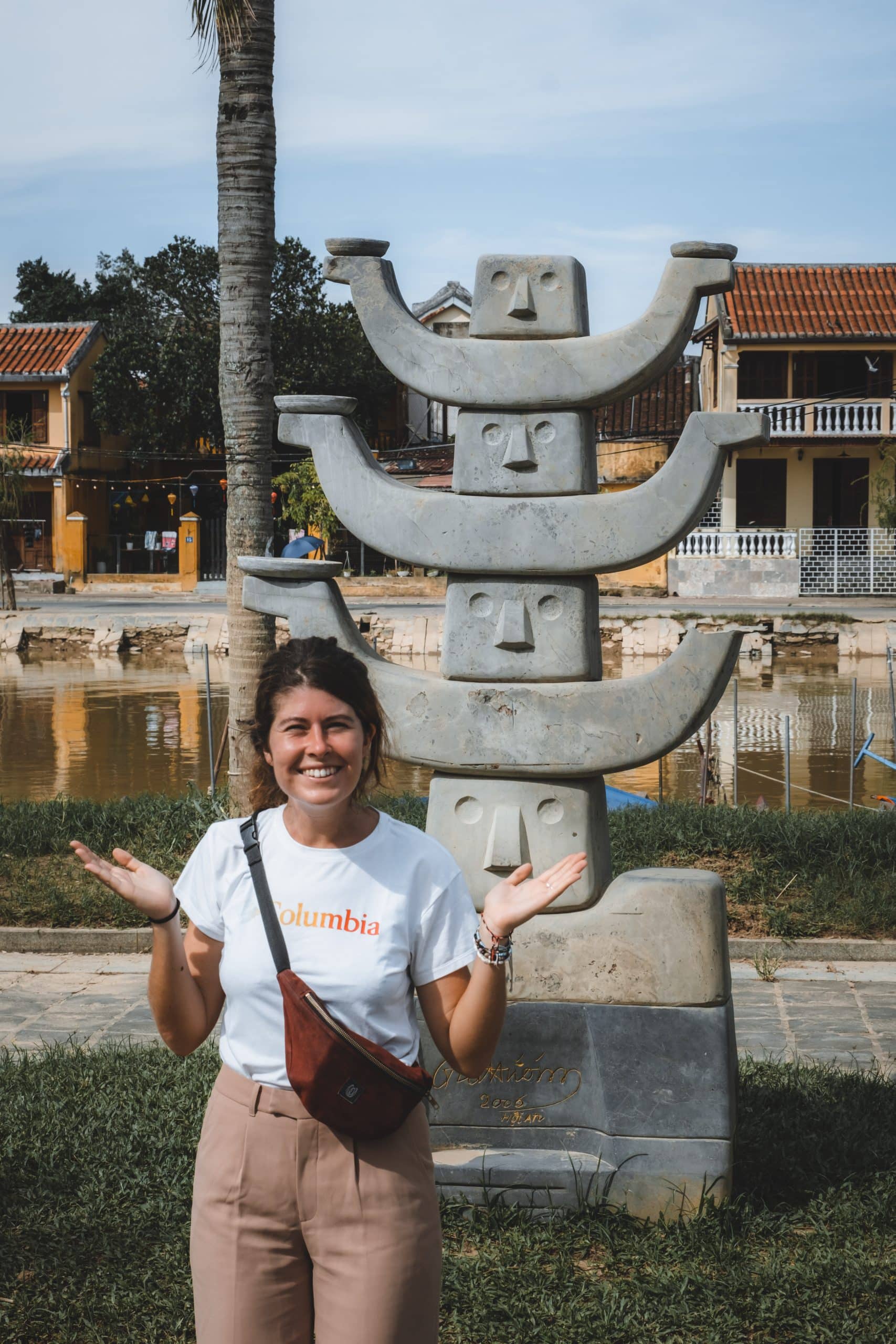 sculpture visiter hoi an vietnam