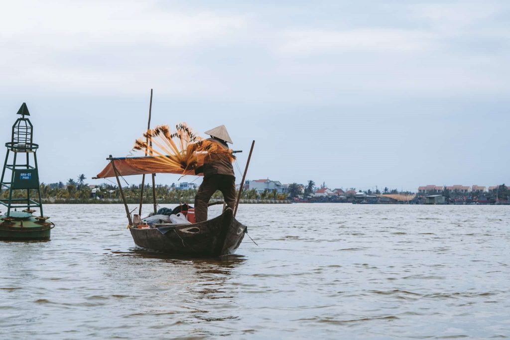 coconut boat hoi an
