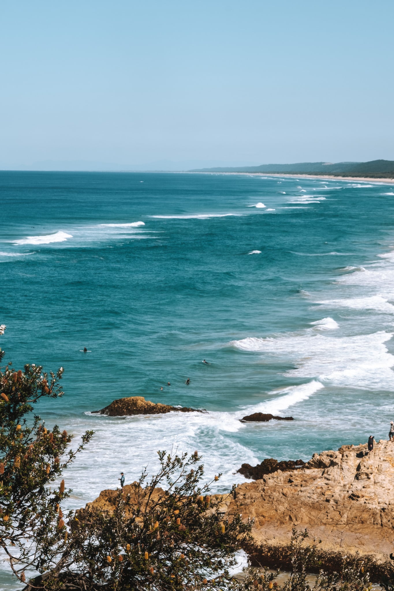 ou surfer a North Stradbroke Island