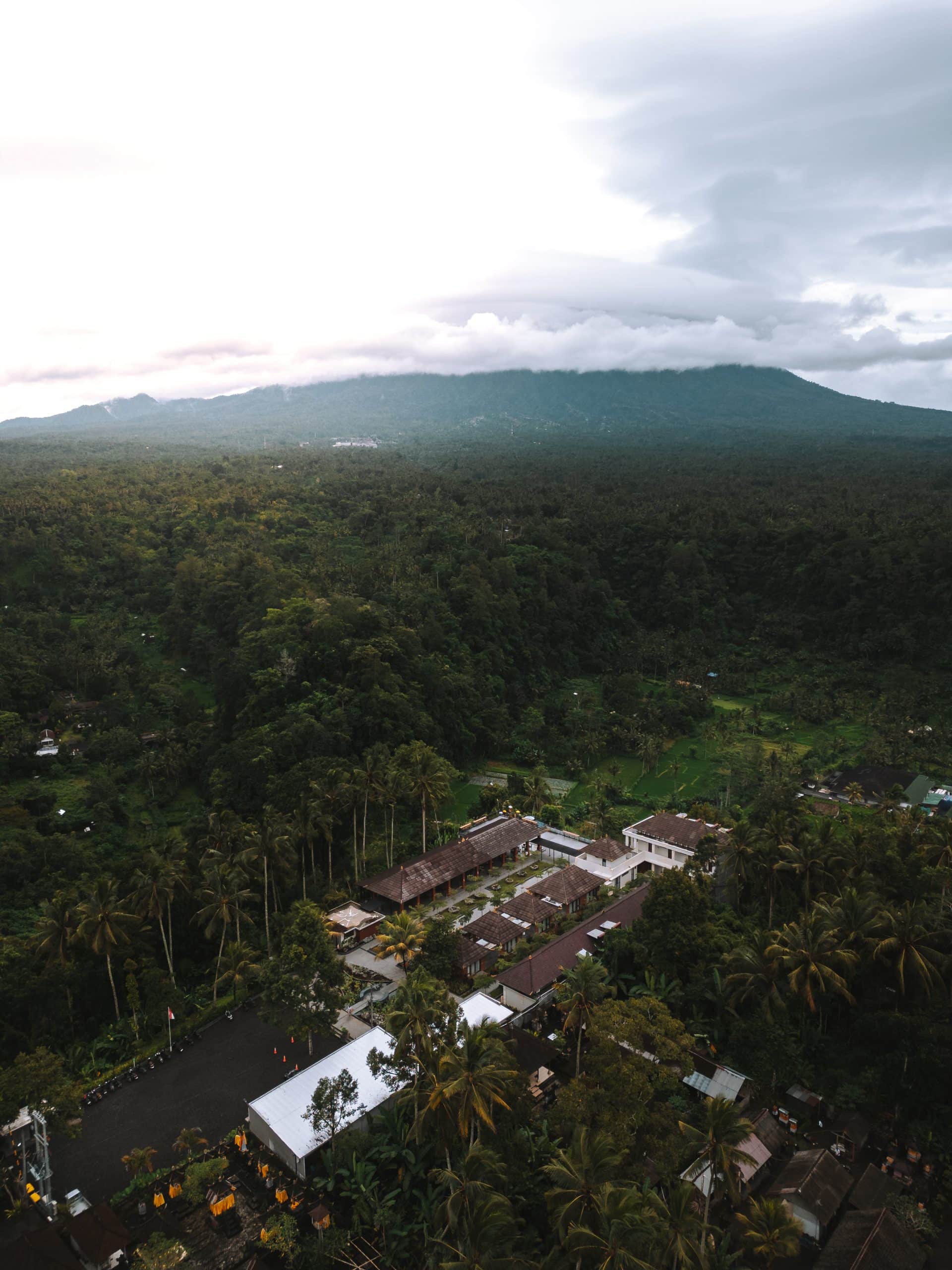 vue drone tapa agung view