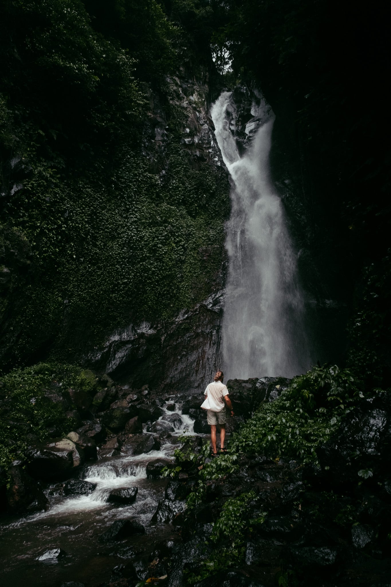 les waterfall gretek bali