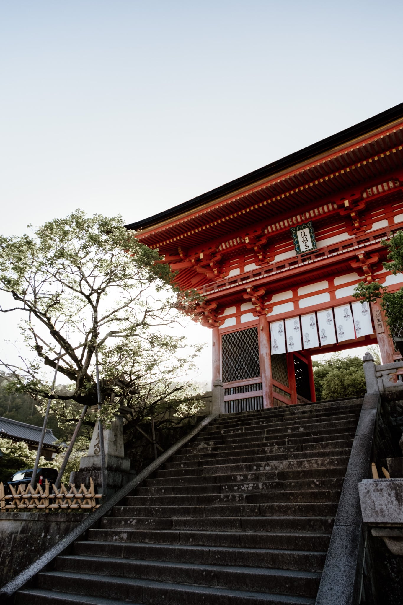 porte du Kiyomizu-dera à kyoto