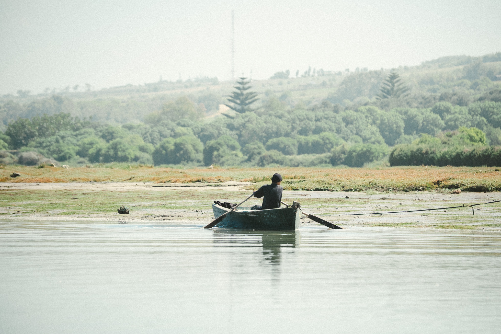 bateau dans la lagune de oualidia